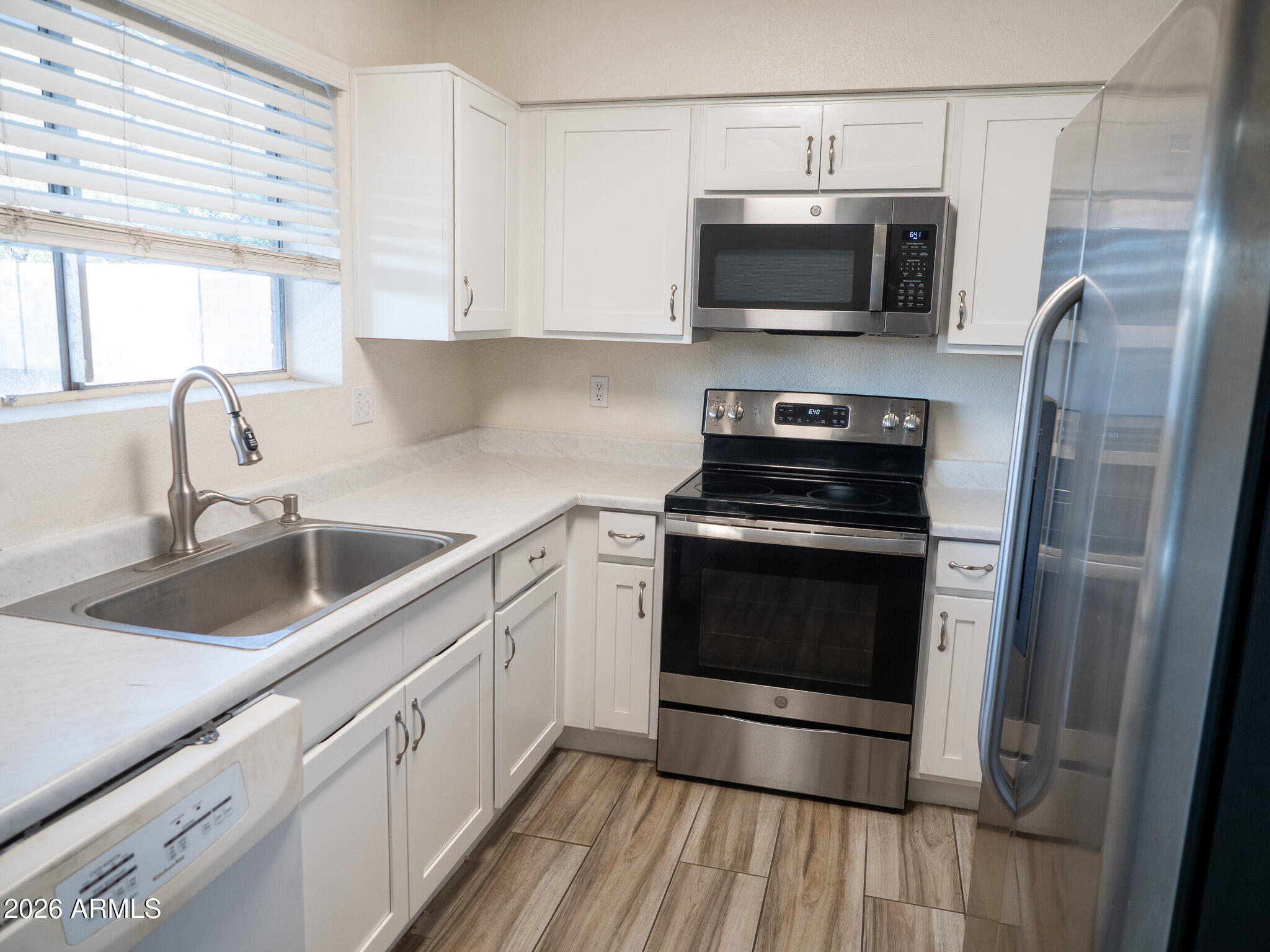 NORTHPOINTE 4 - Residential
