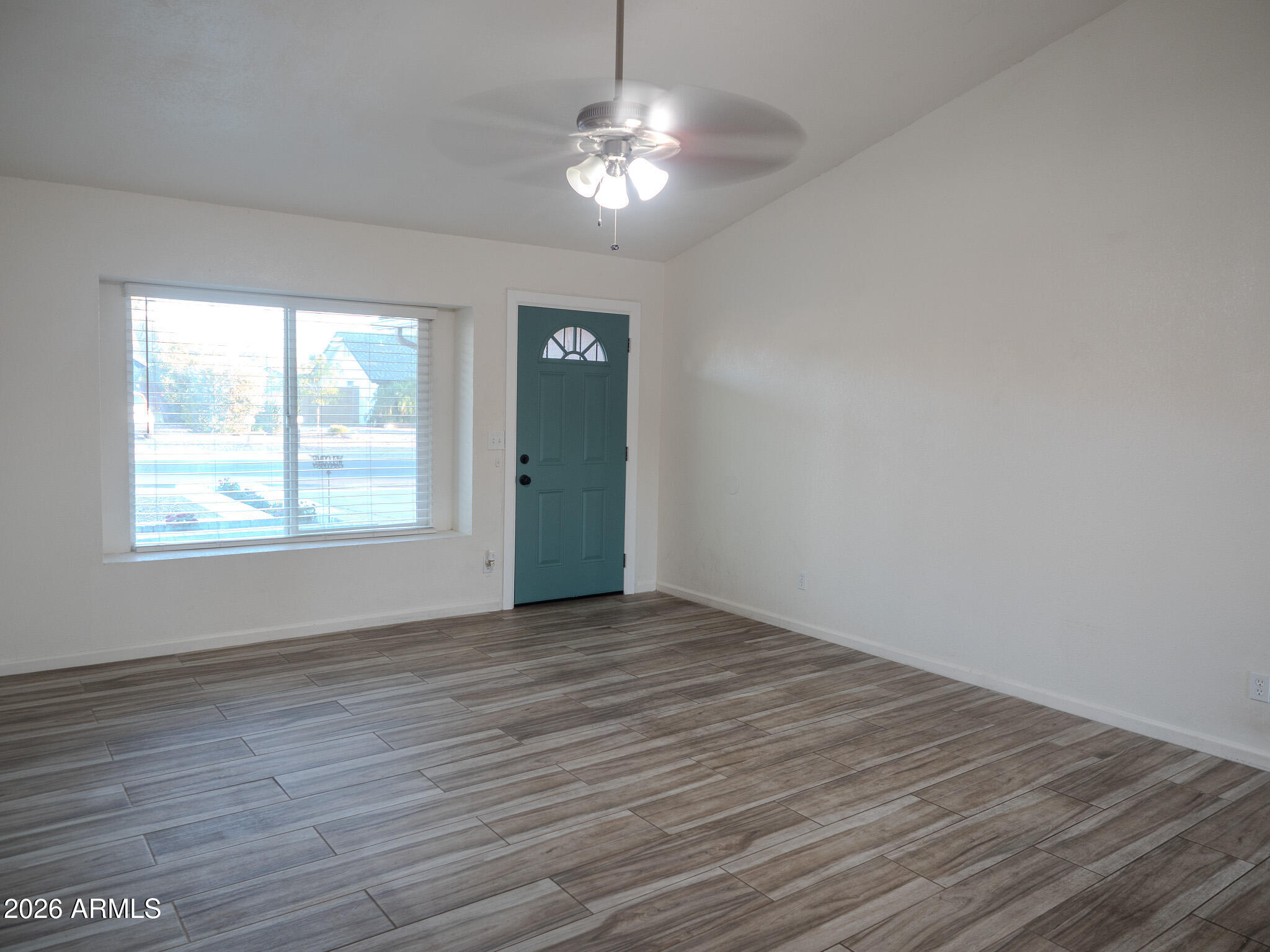 NORTHPOINTE 4 - Residential