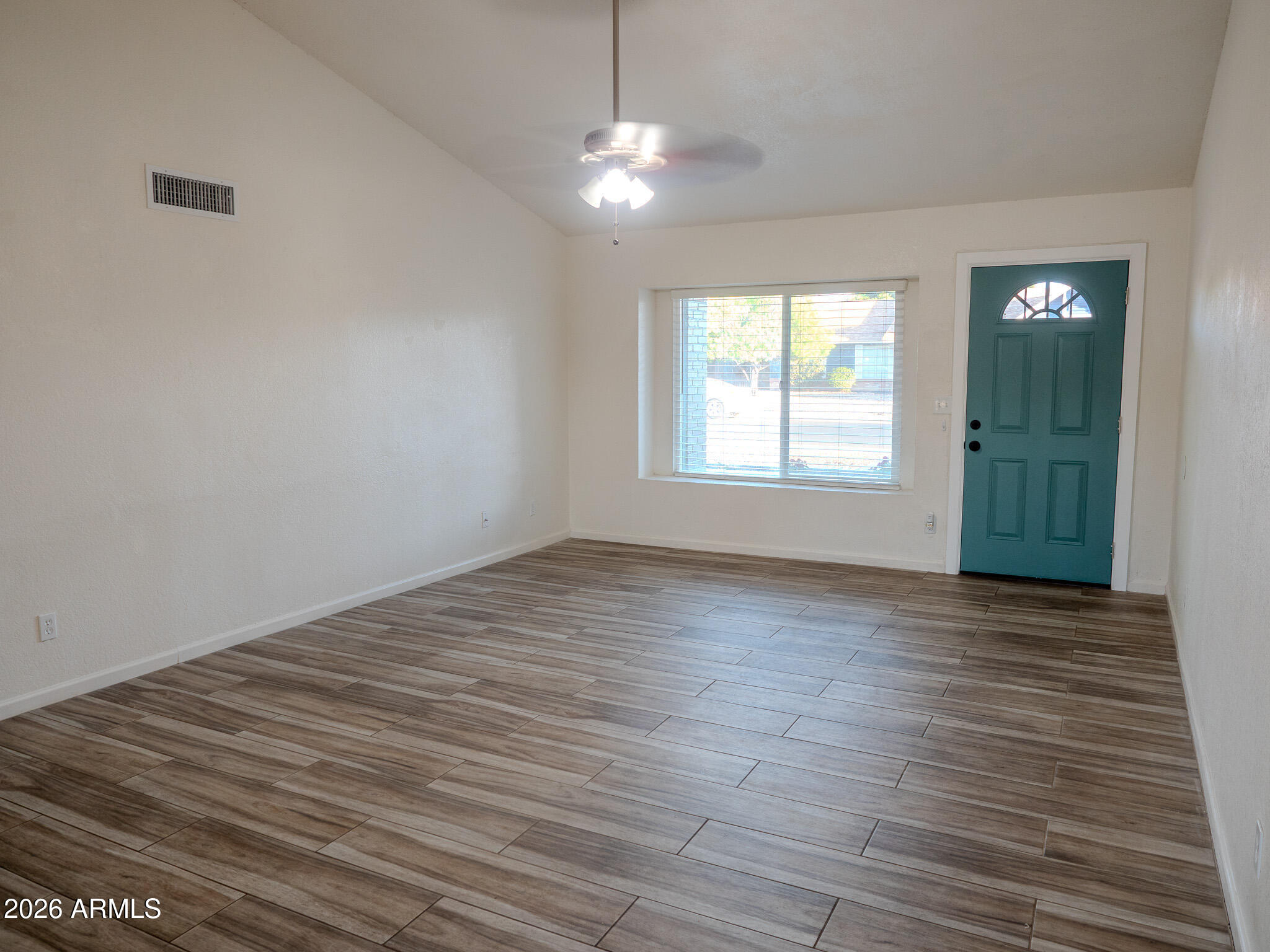 NORTHPOINTE 4 - Residential