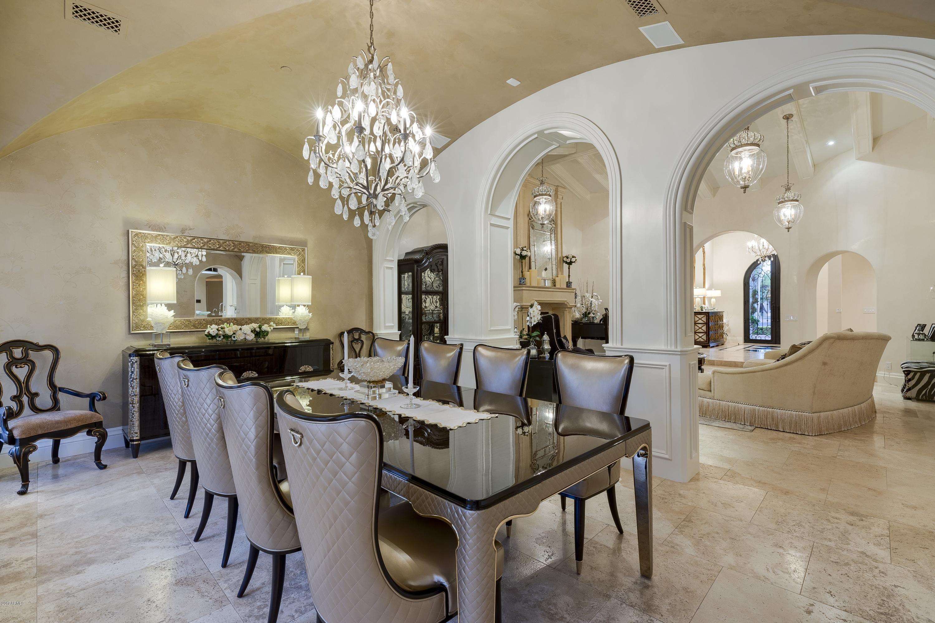 CAMELBACK COUNTRY CLUB ESTATES - Residential