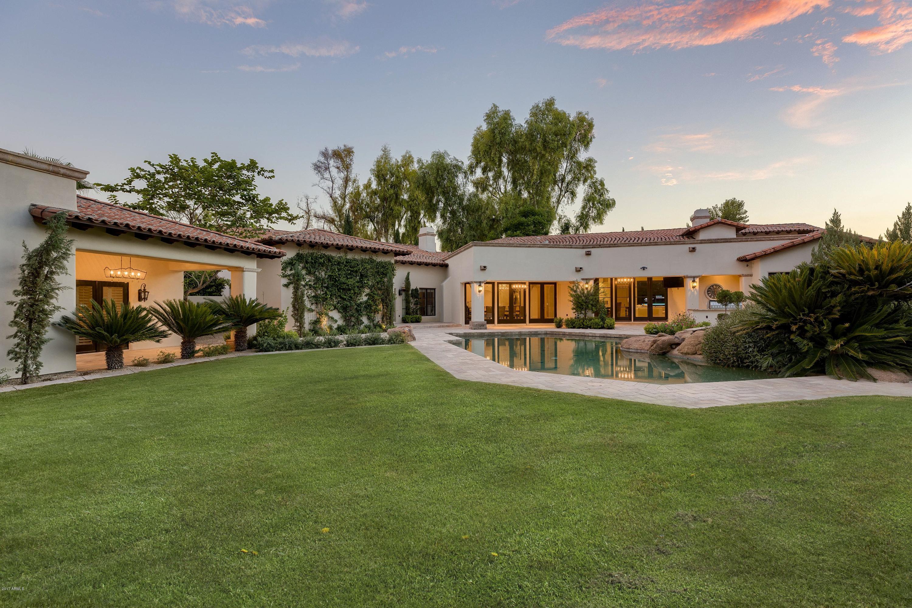 CAMELBACK COUNTRY CLUB ESTATES - Residential