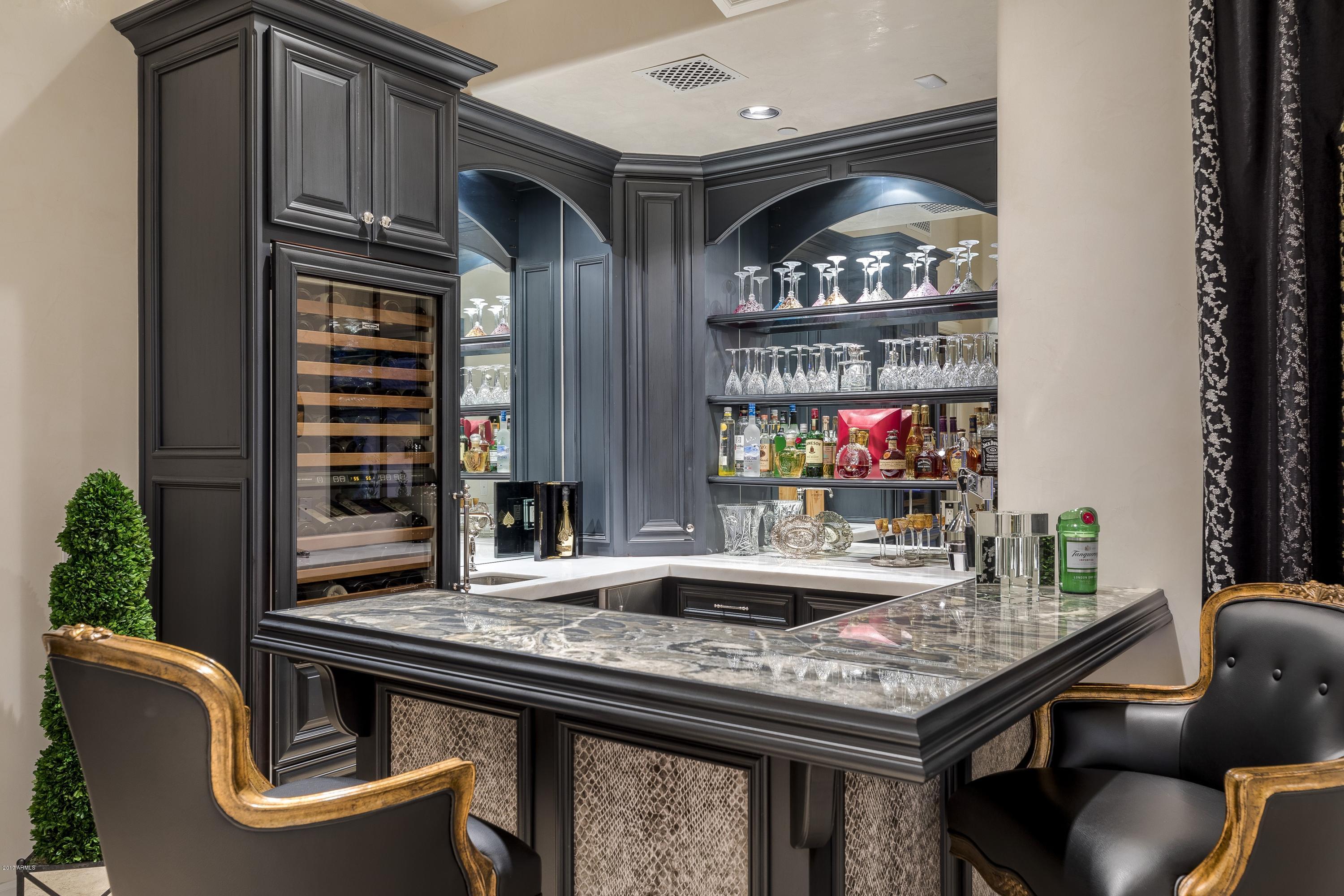 CAMELBACK COUNTRY CLUB ESTATES - Residential