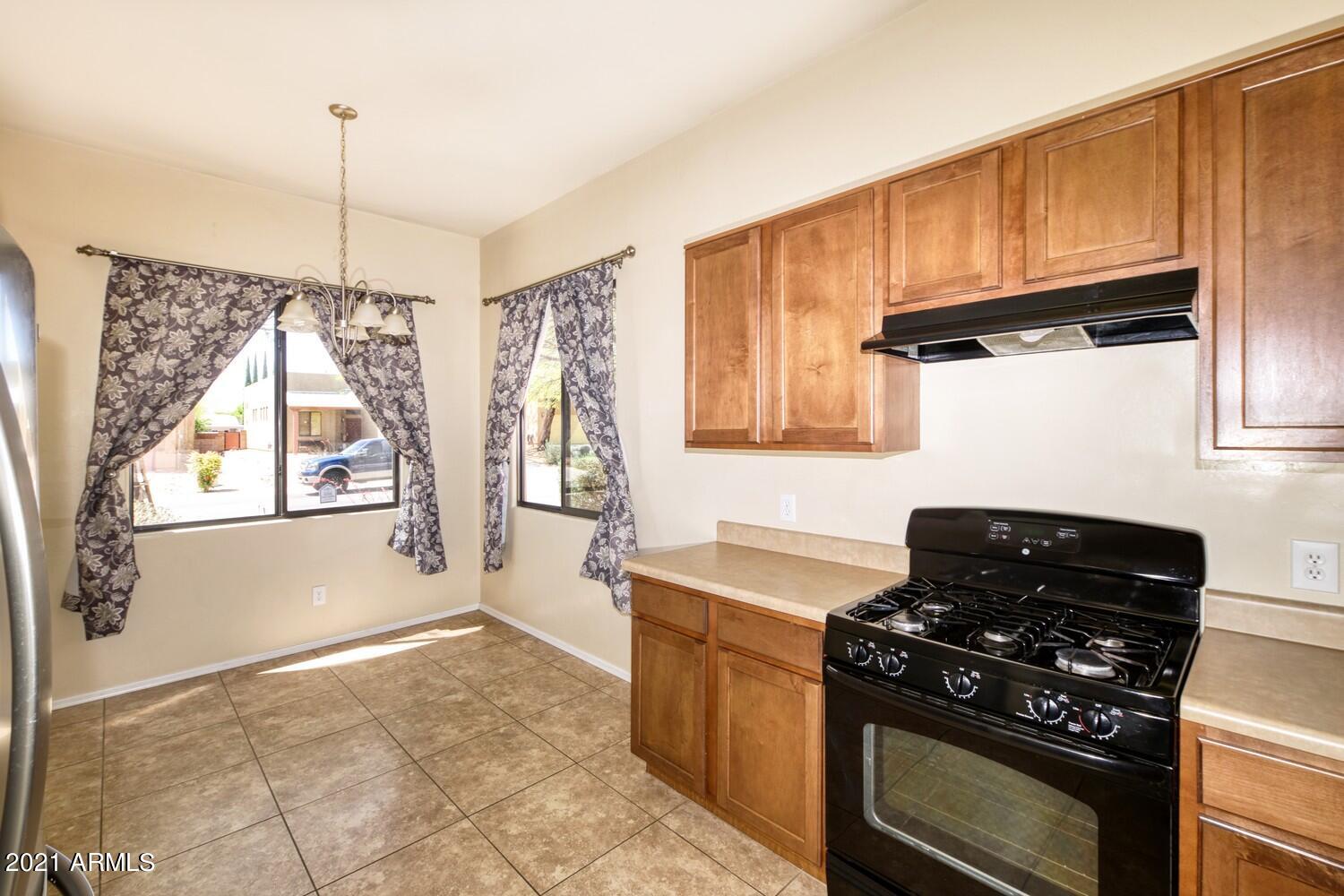 LEGENDS AT VALIENTE UNIT 2 - Residential