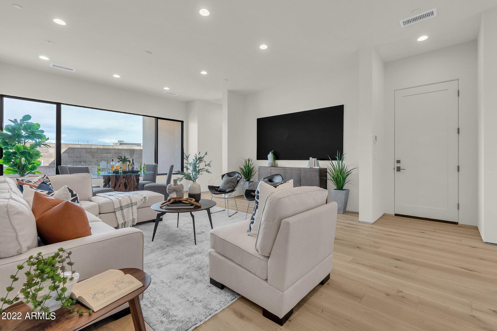 DESERT MOUNTAIN - Residential