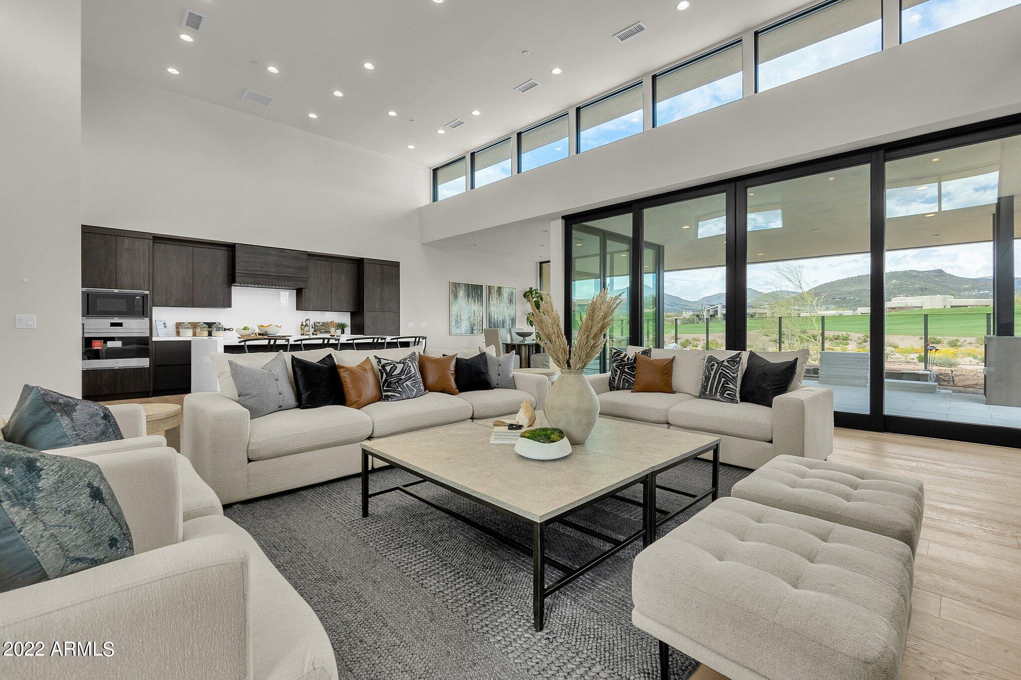 DESERT MOUNTAIN - Residential
