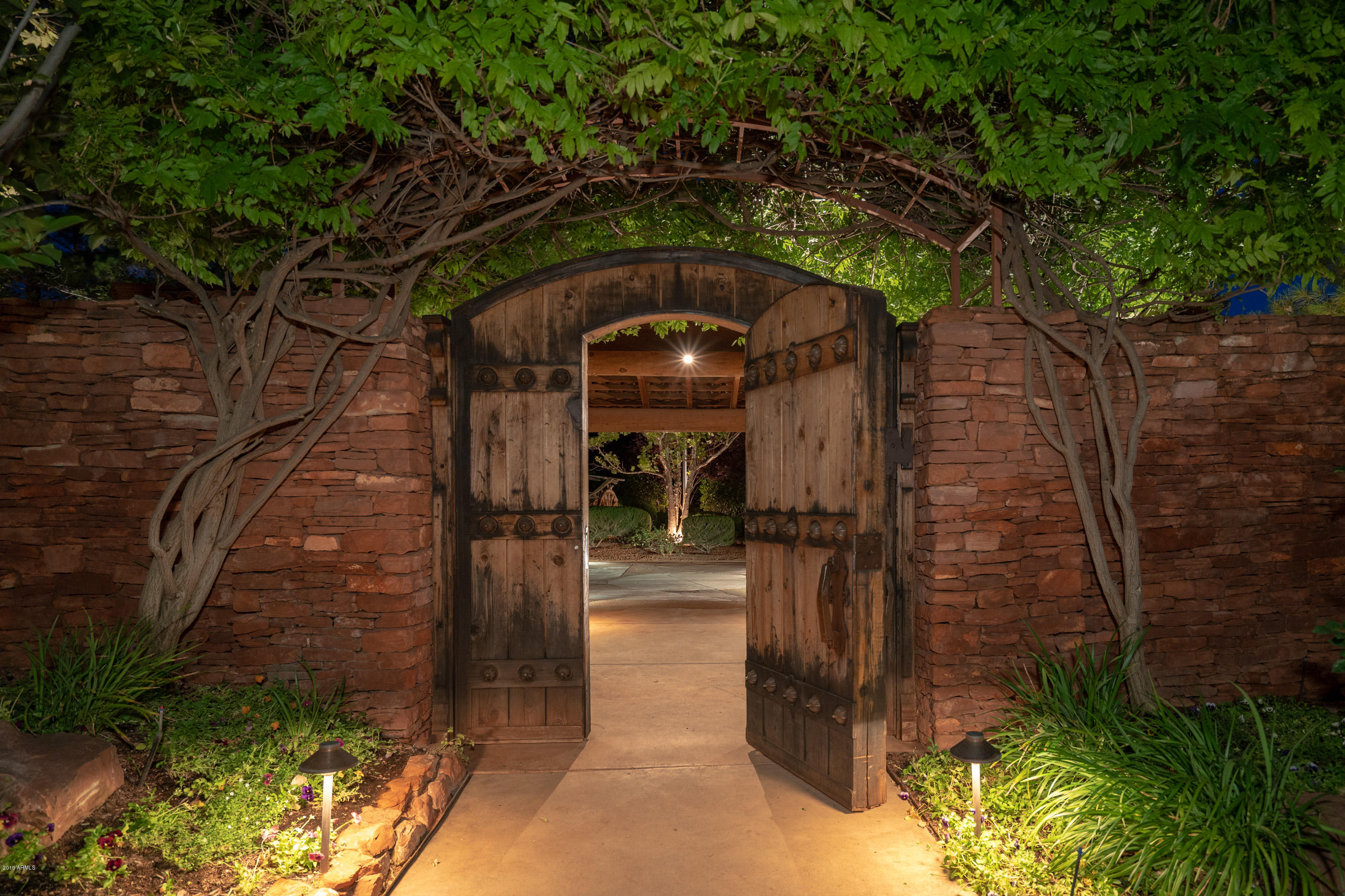 Metes and Bounds - Residential