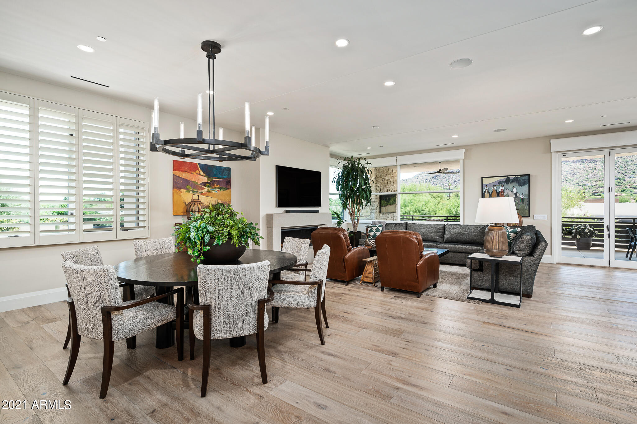 VILLAS AT MOUNTAIN SHADOWS 2 CONDOMINIUMS 2 - Residential