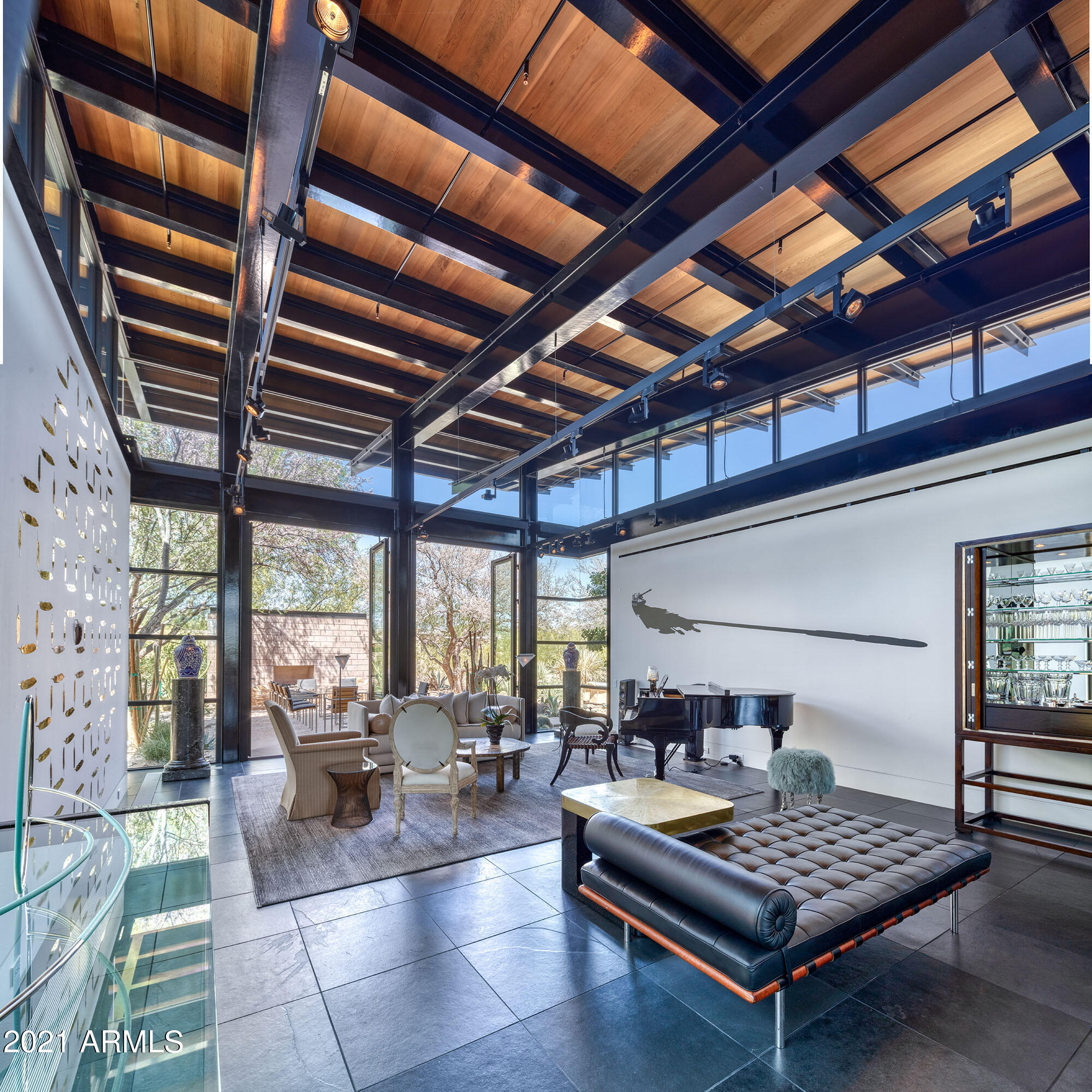 ARROYO HEIGHTS - Residential
