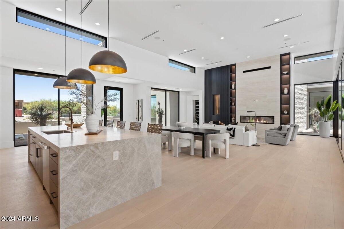DESERT MOUNTAIN PHASE 2 UNIT 6 LT 1-94 TR A B - Residential
