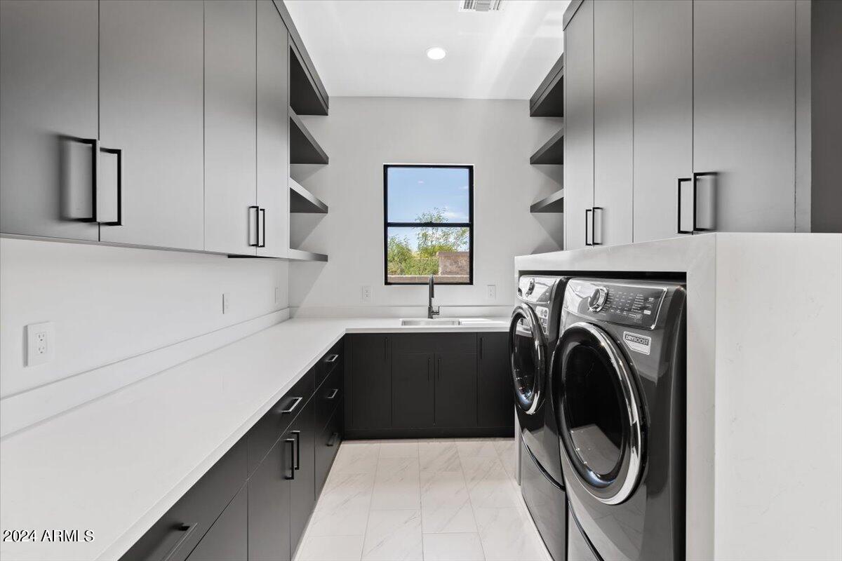 DESERT MOUNTAIN PHASE 2 UNIT 6 LT 1-94 TR A B - Residential