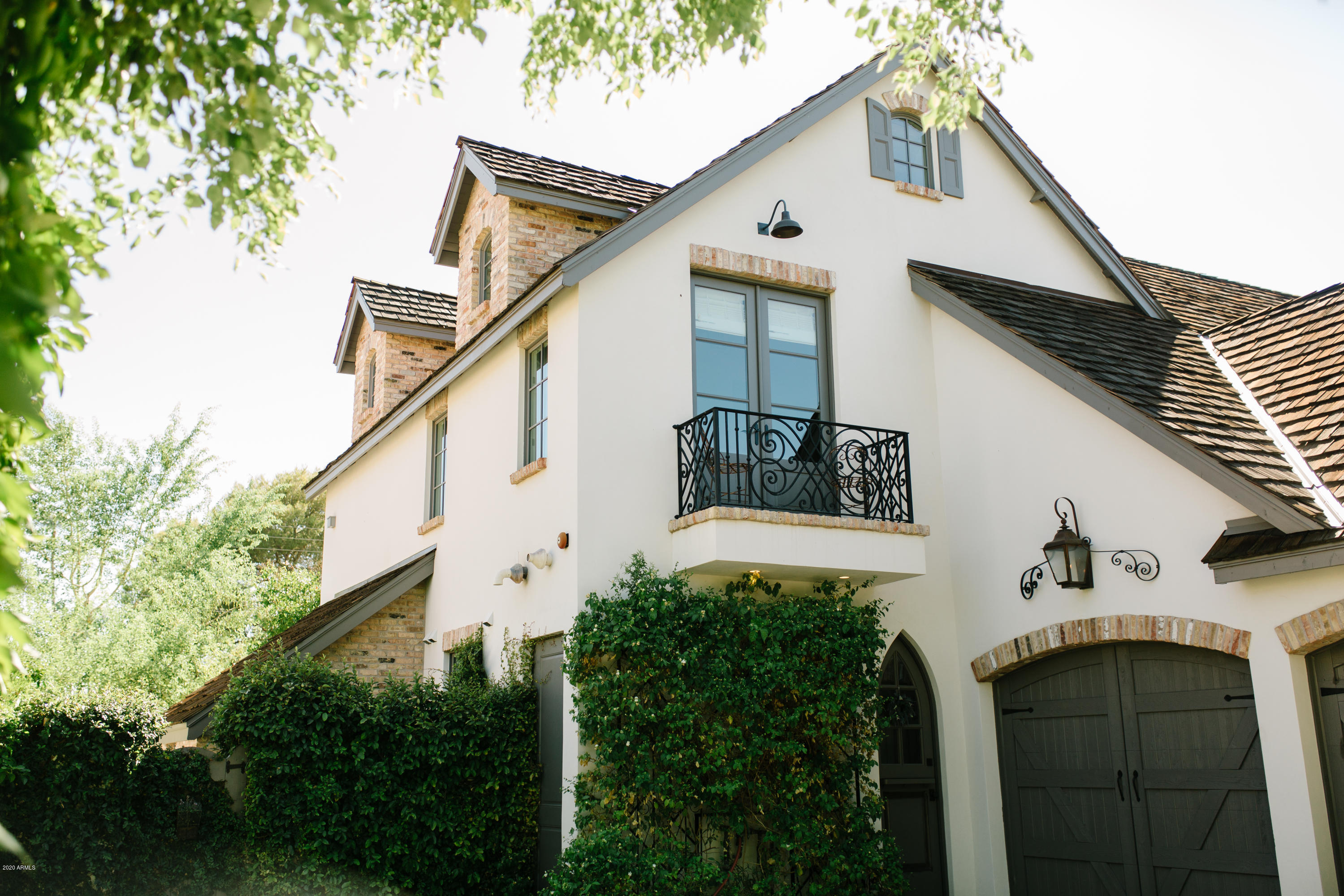 LAFAYETTE VILLA 5 - Residential