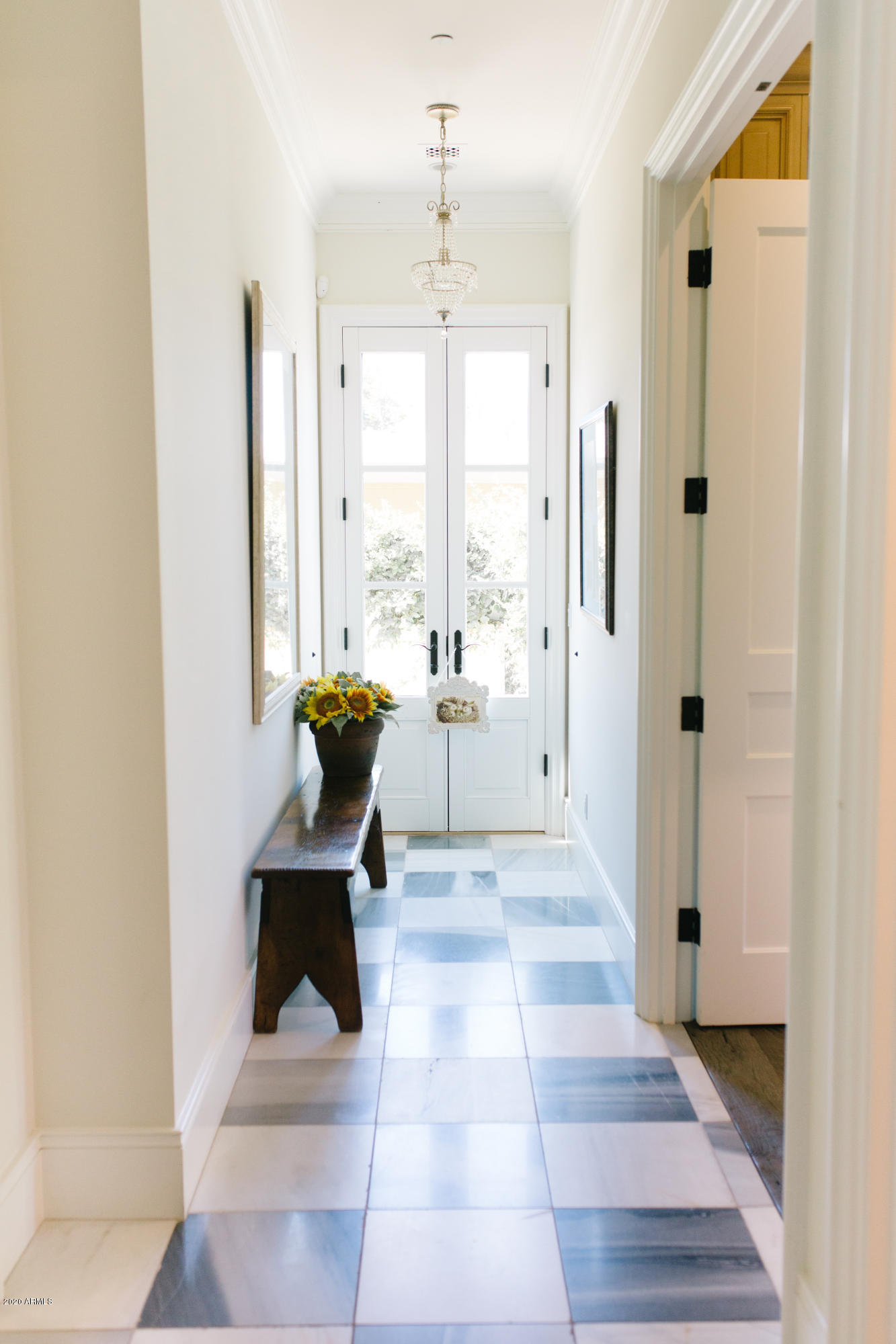 LAFAYETTE VILLA 5 - Residential