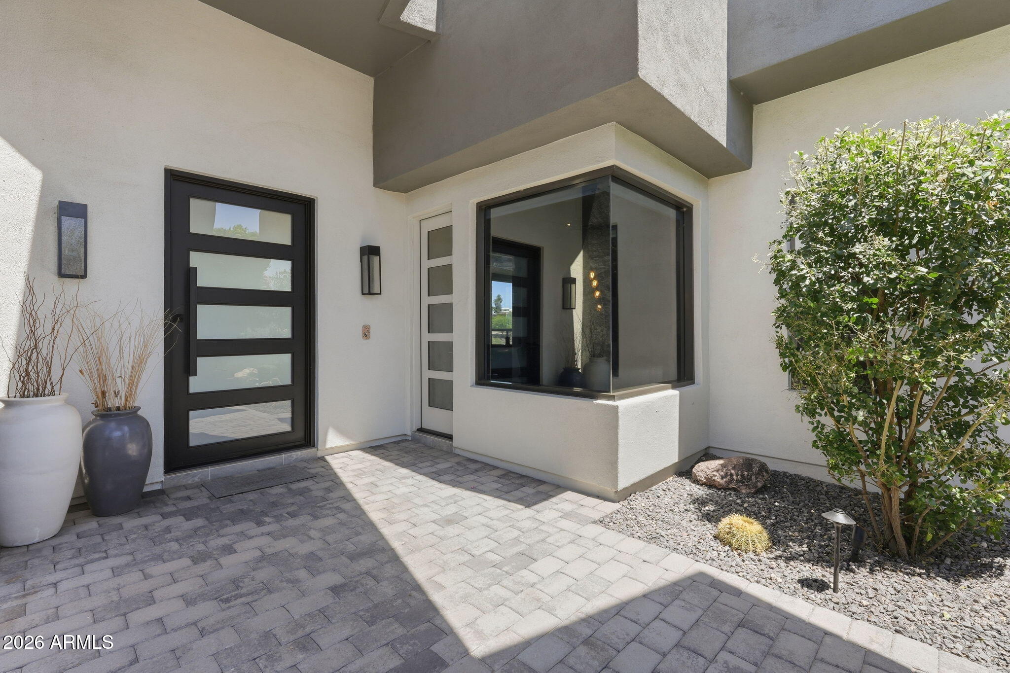 PALATIAL ESTATES - Residential