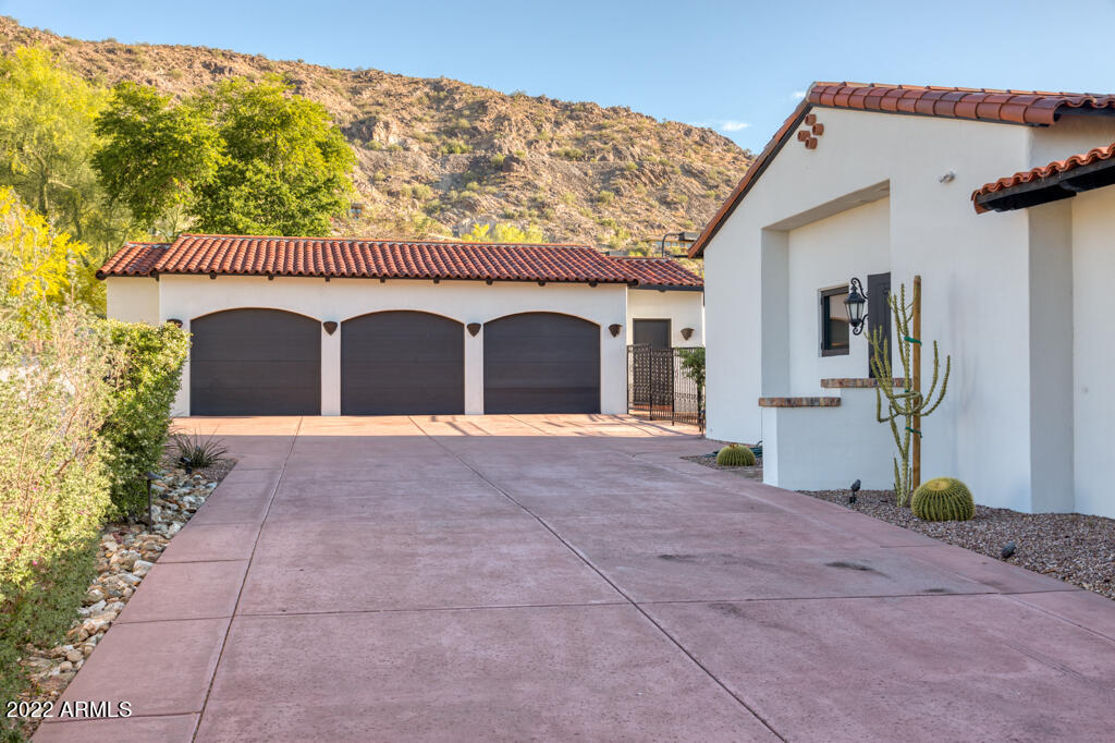 Paradise Valley - Residential