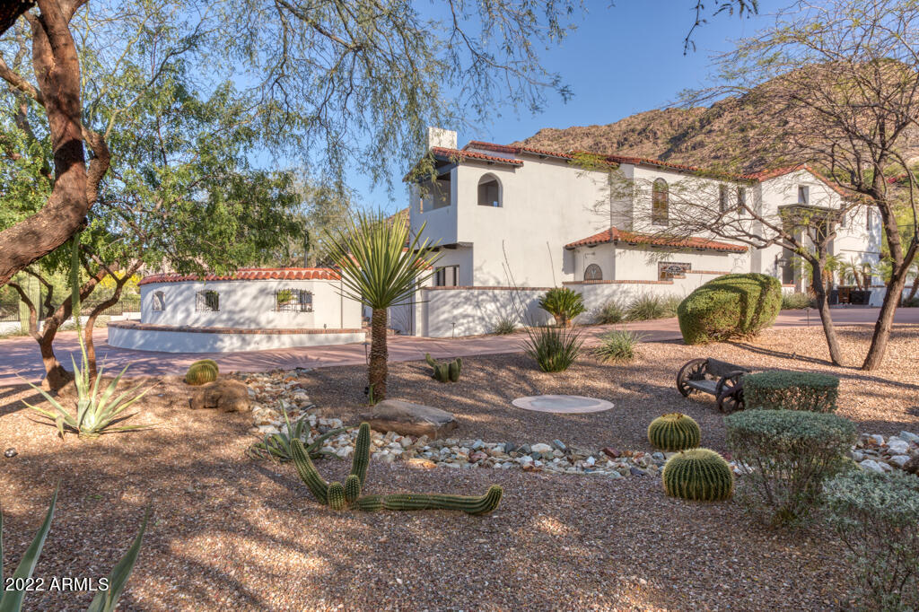 Paradise Valley - Residential
