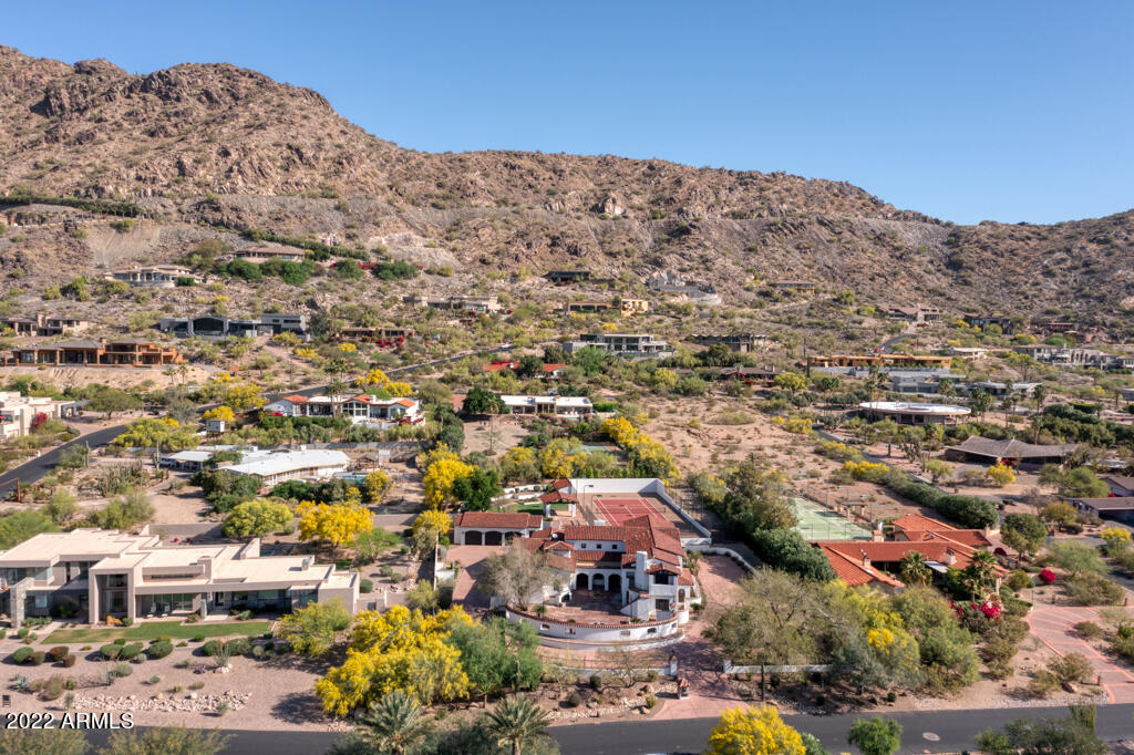 Paradise Valley - Residential