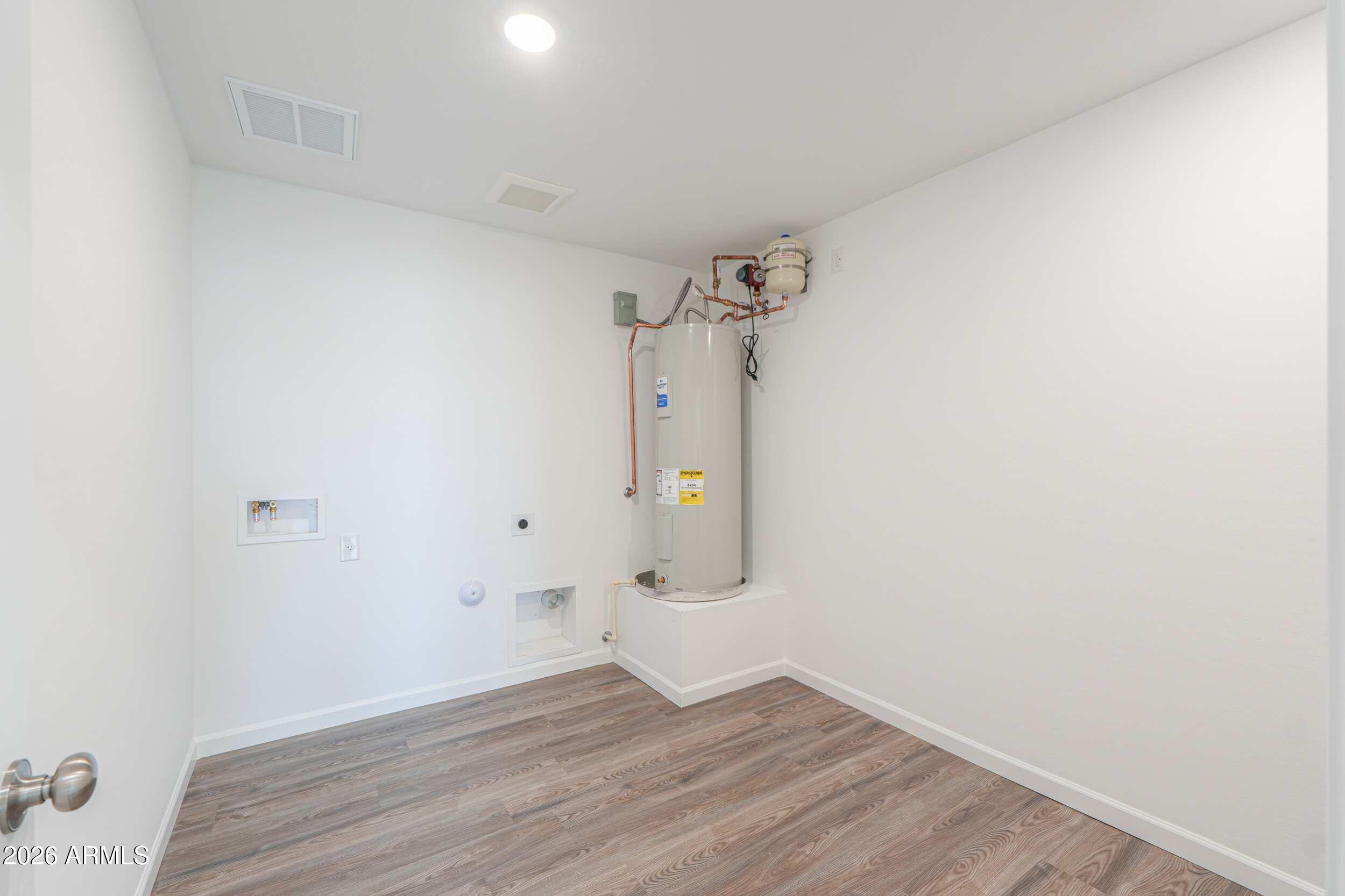 MAYFIELD PHASE 1 - Residential