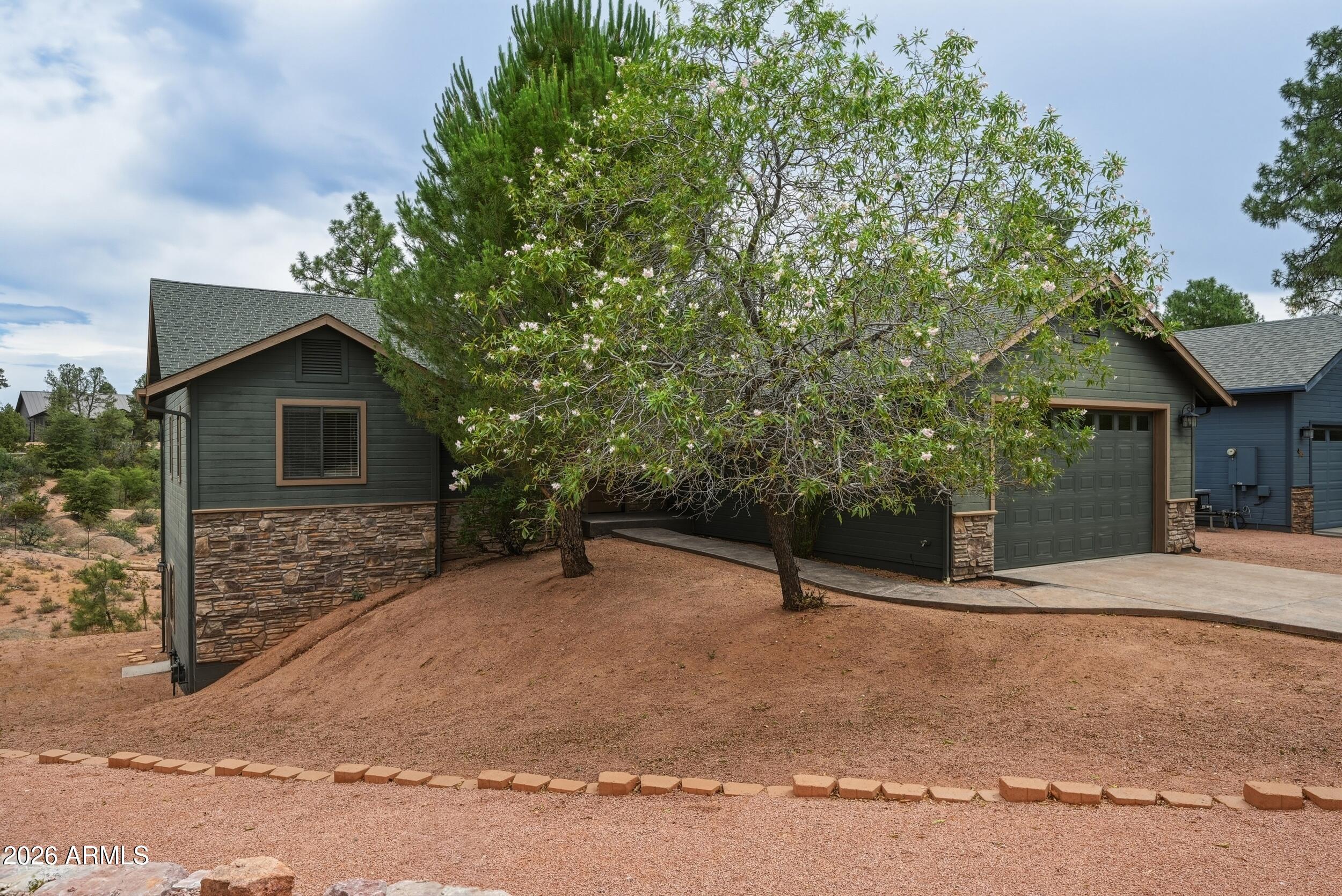 EAST GATEWAY - Residential