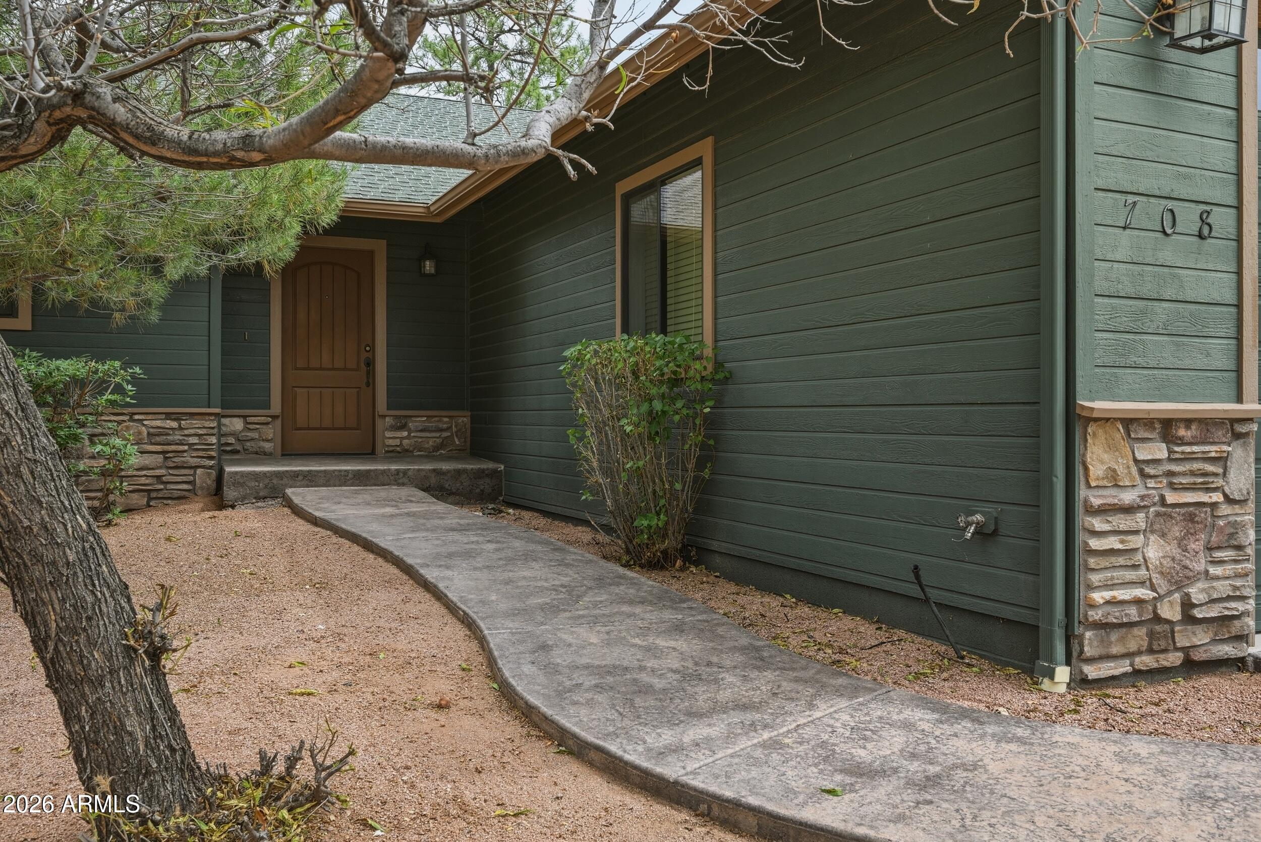EAST GATEWAY - Residential