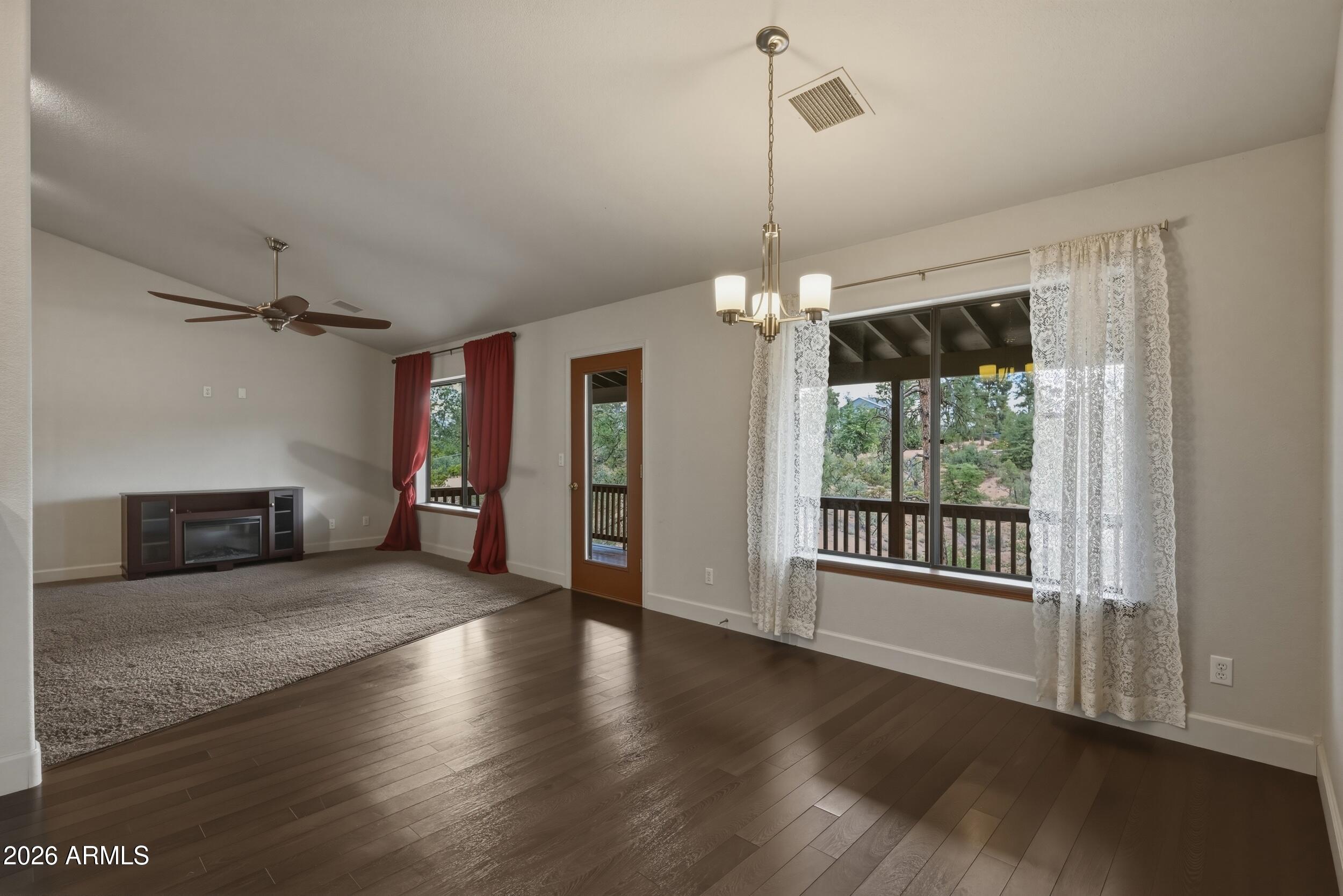 EAST GATEWAY - Residential