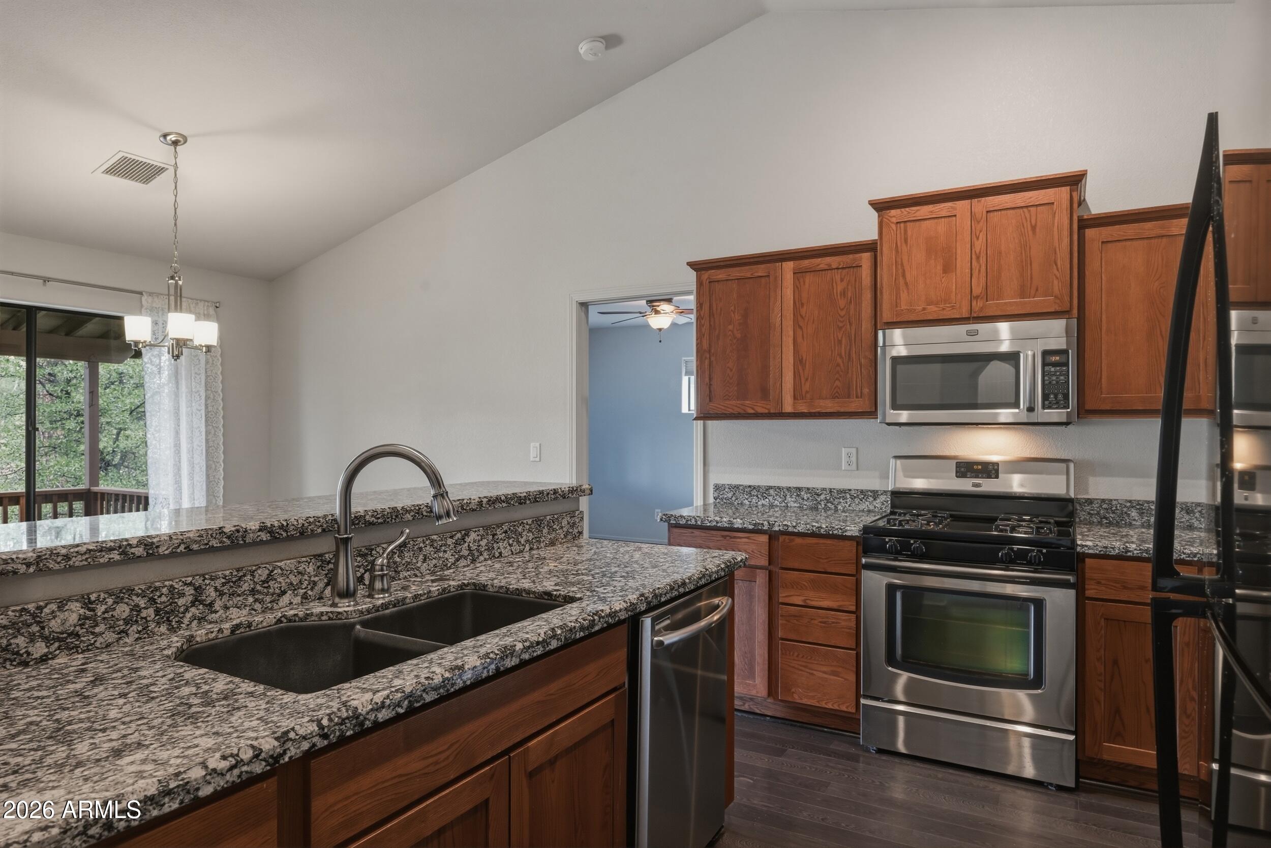 EAST GATEWAY - Residential