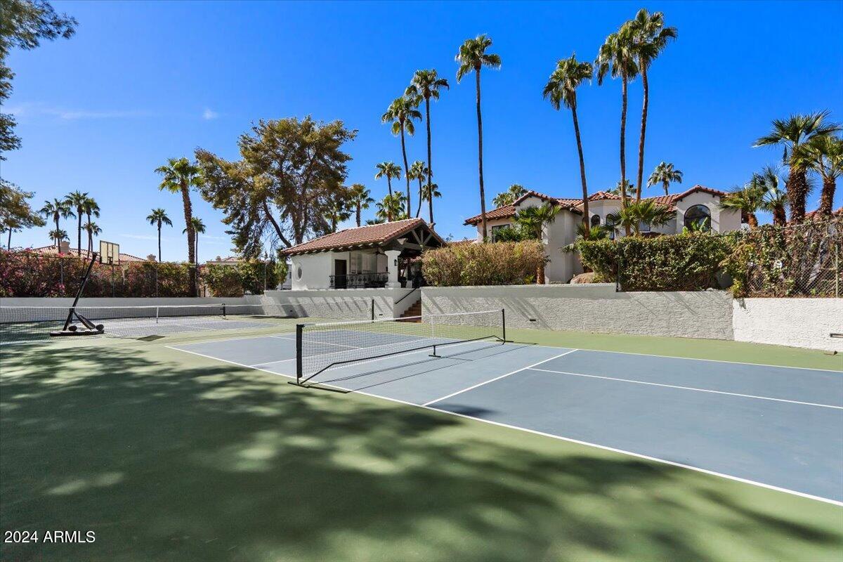 WEST LAKE ESTATES - Residential