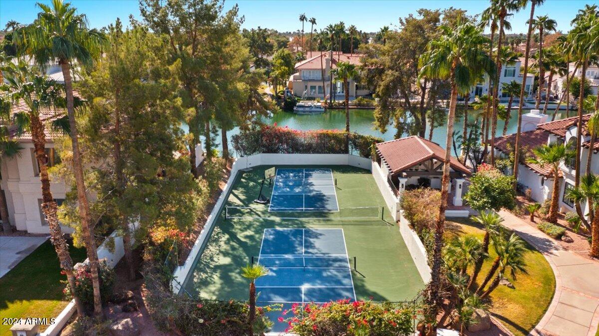 WEST LAKE ESTATES - Residential
