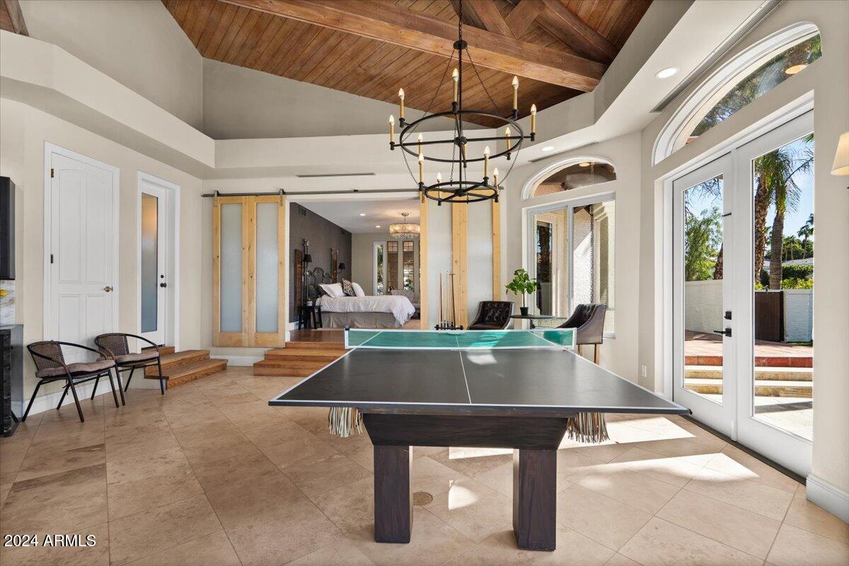 WEST LAKE ESTATES - Residential