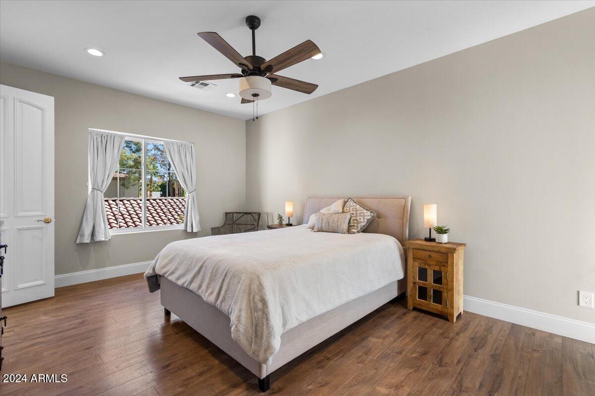 WEST LAKE ESTATES - Residential