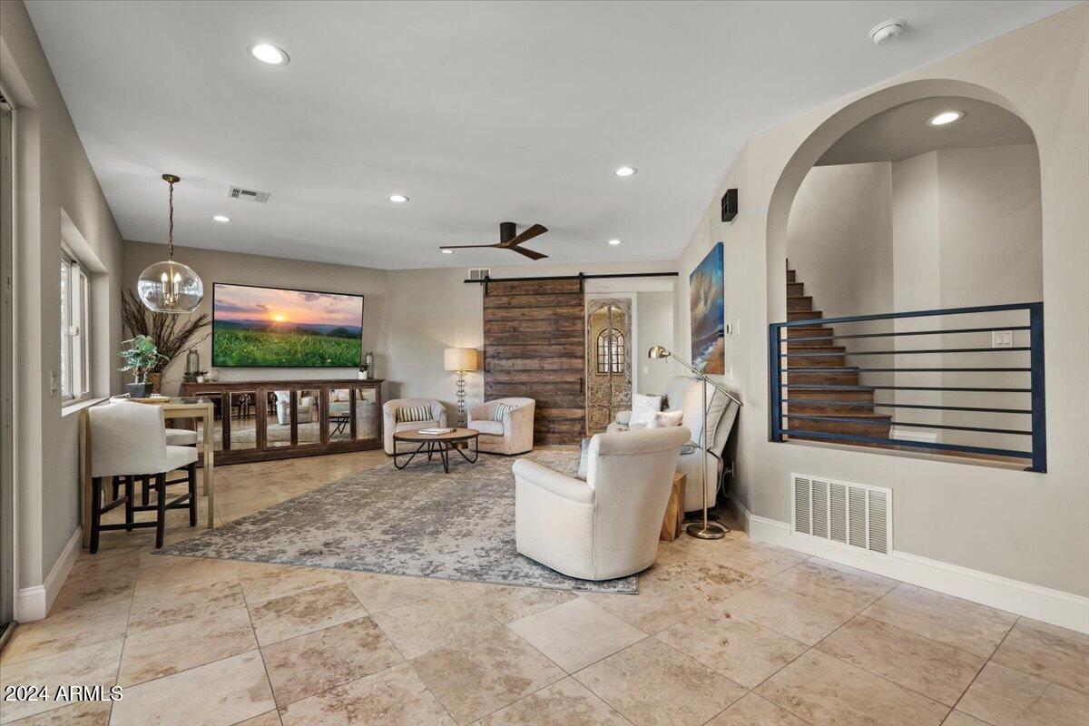 WEST LAKE ESTATES - Residential