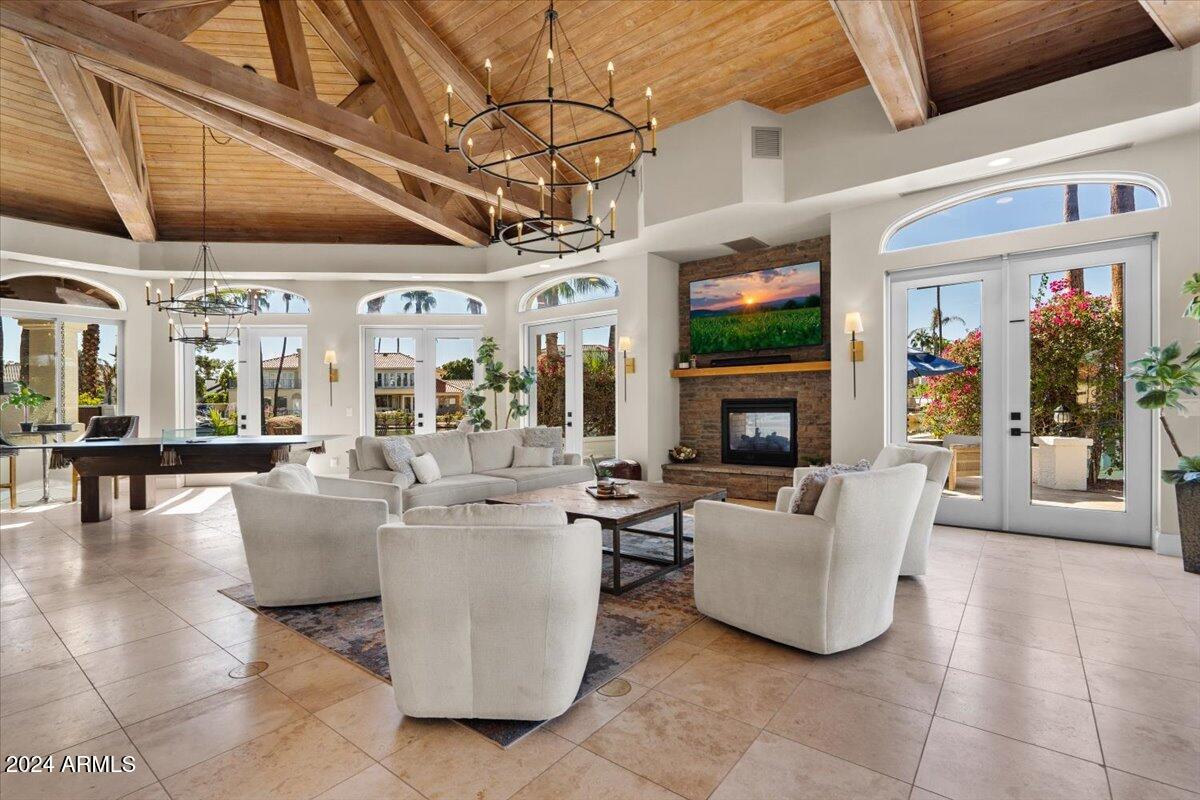 WEST LAKE ESTATES - Residential