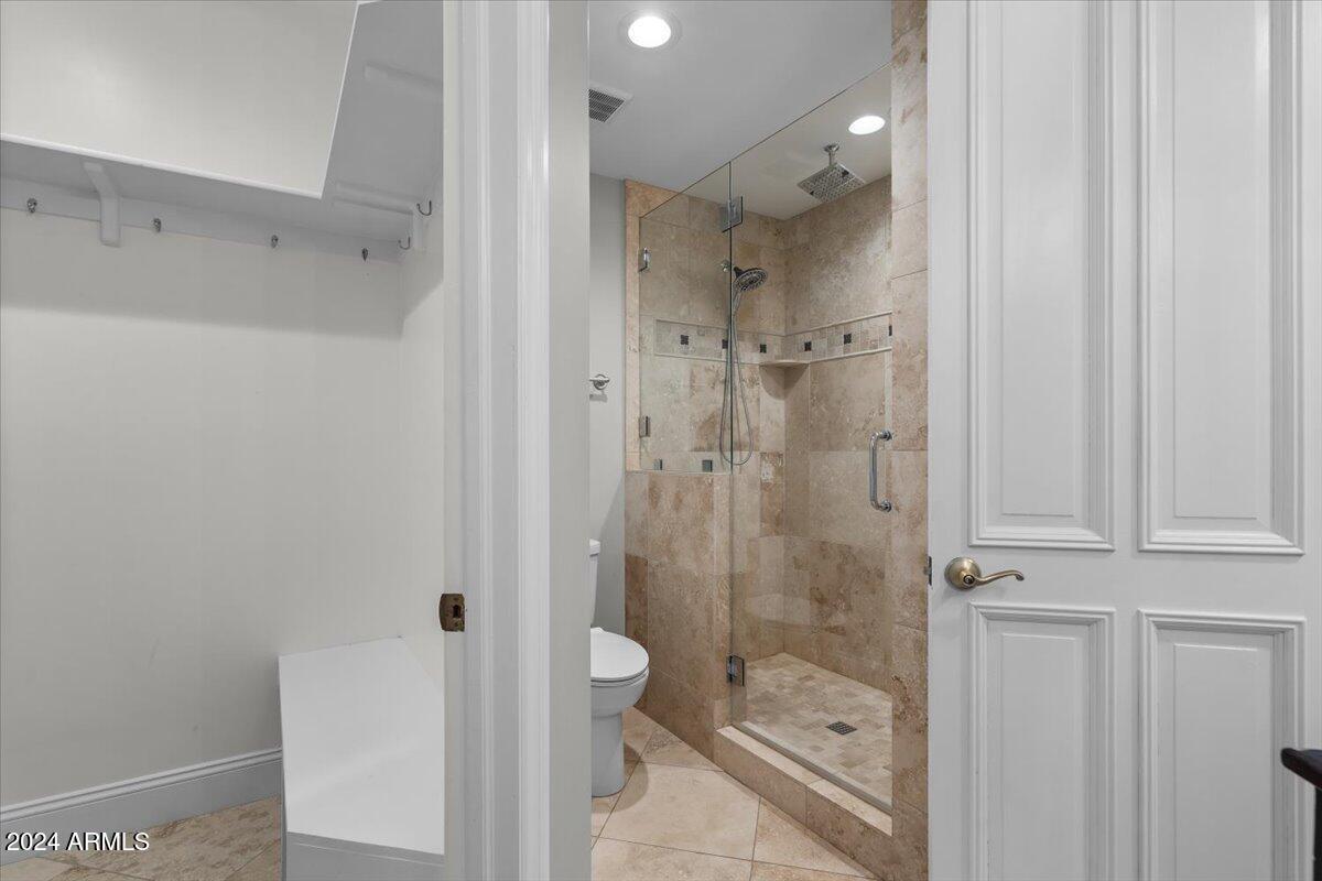 WEST LAKE ESTATES - Residential
