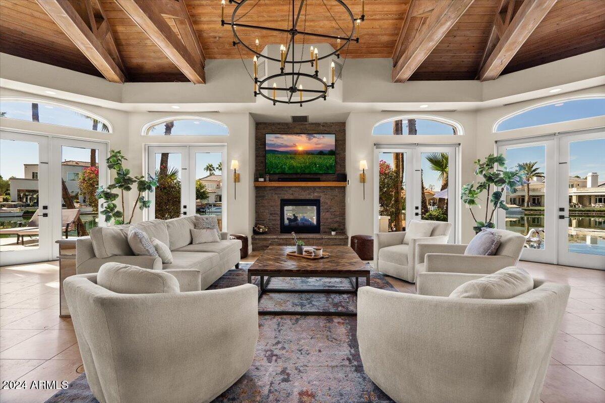WEST LAKE ESTATES - Residential