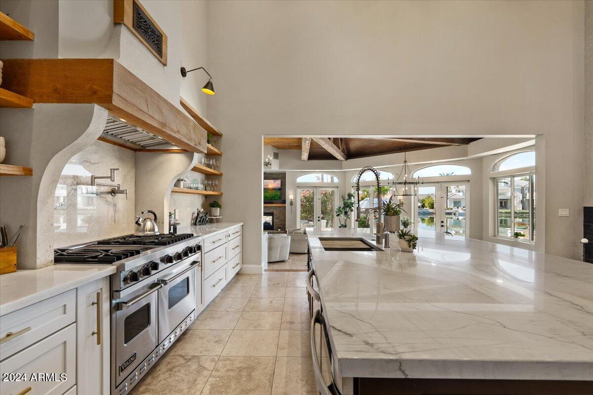 WEST LAKE ESTATES - Residential