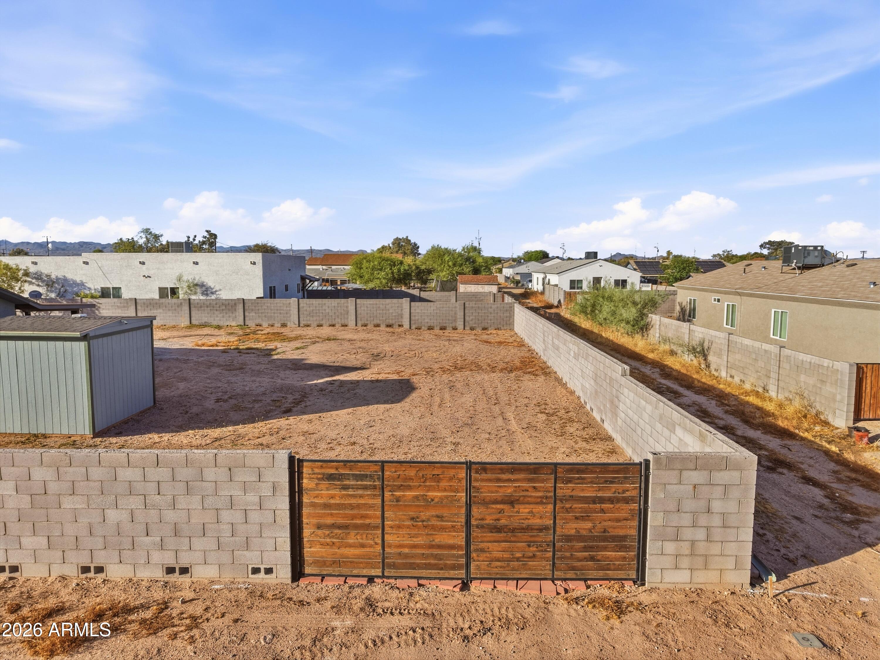 NADABURG TOWNSITE BLOCKS 1 THRU 6 8 THRU 11 16 17 - Residential