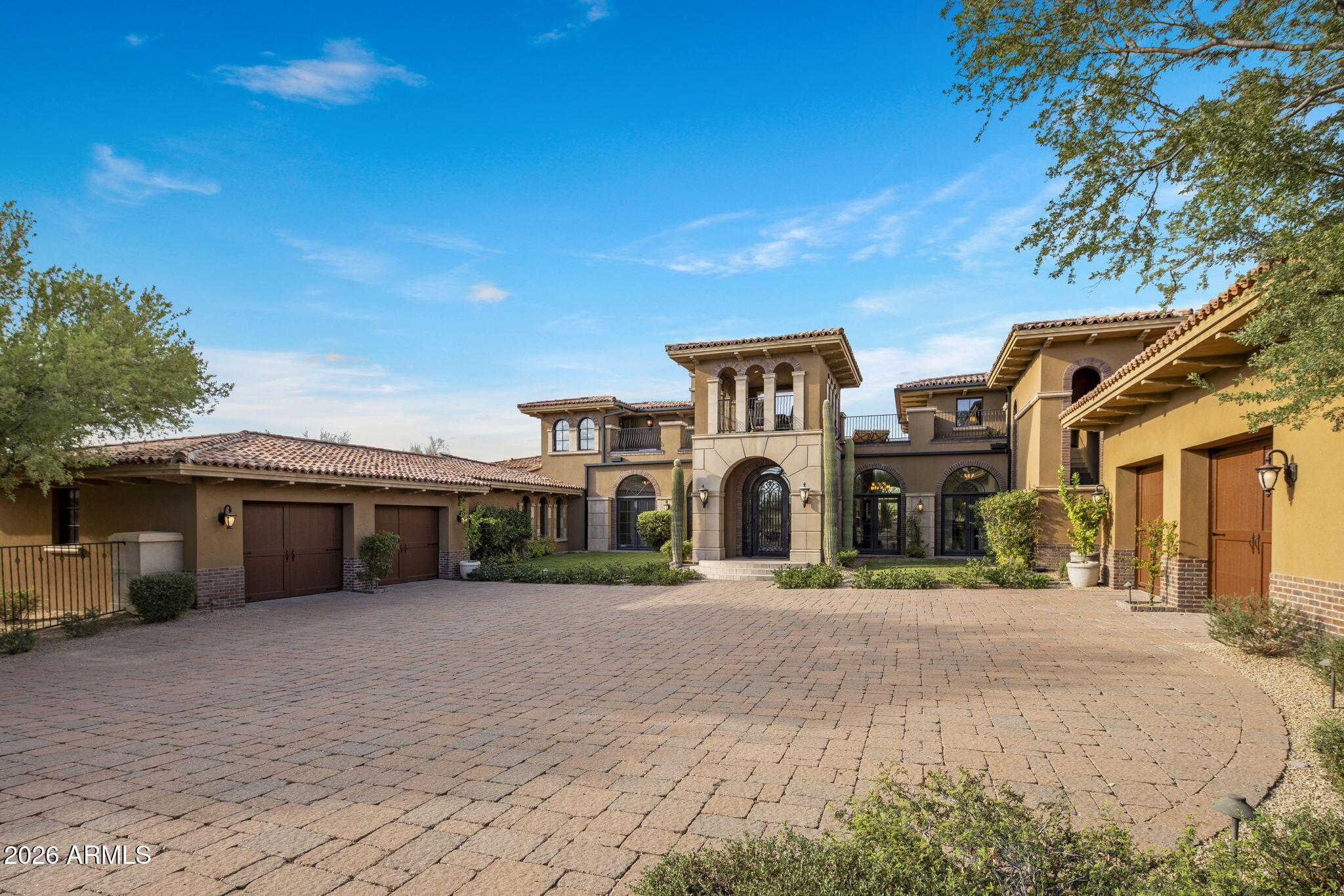 WHISPER ROCK UNIT 1 - Residential