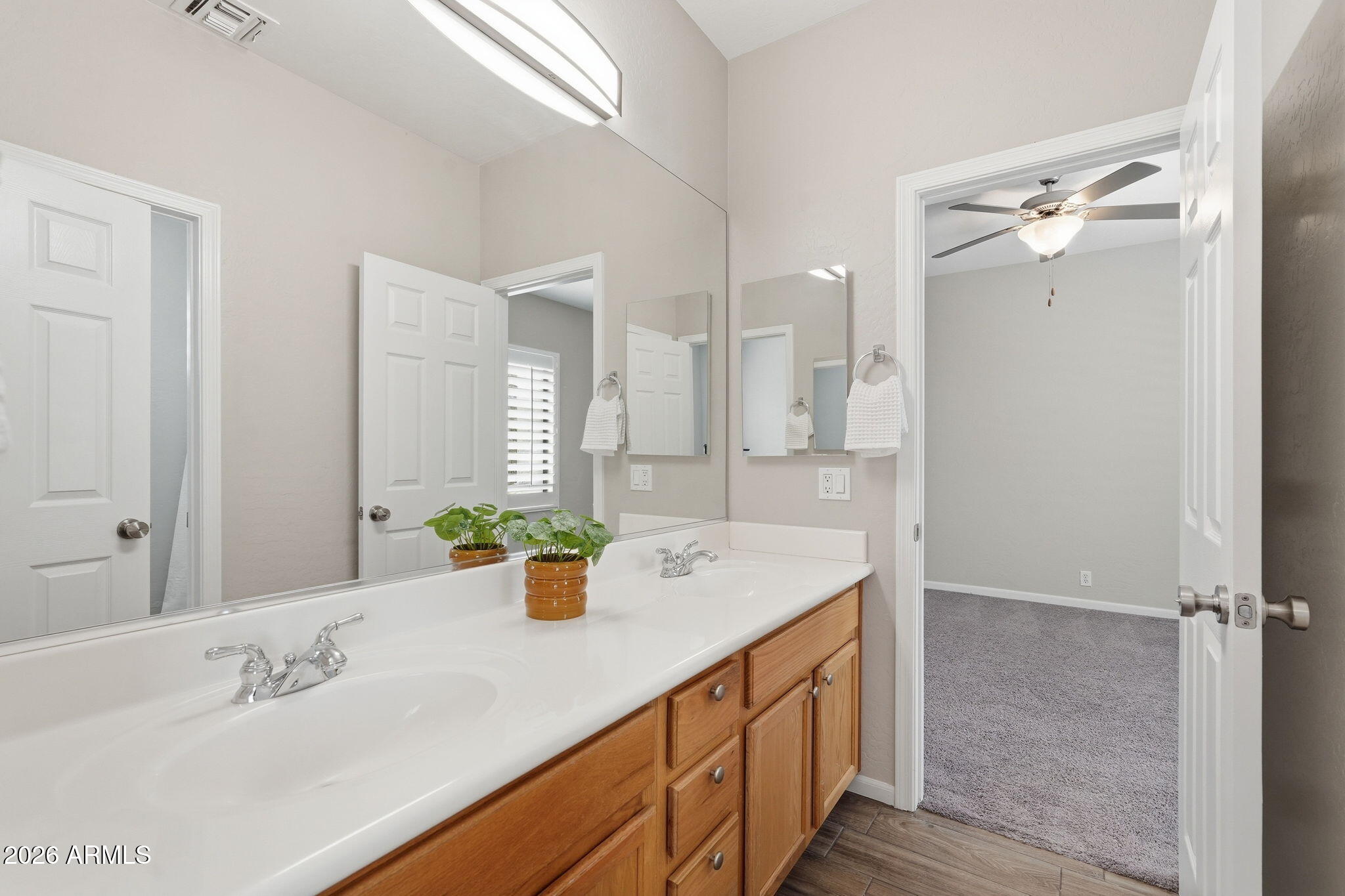 VAL VISTA MEADOWS - Residential