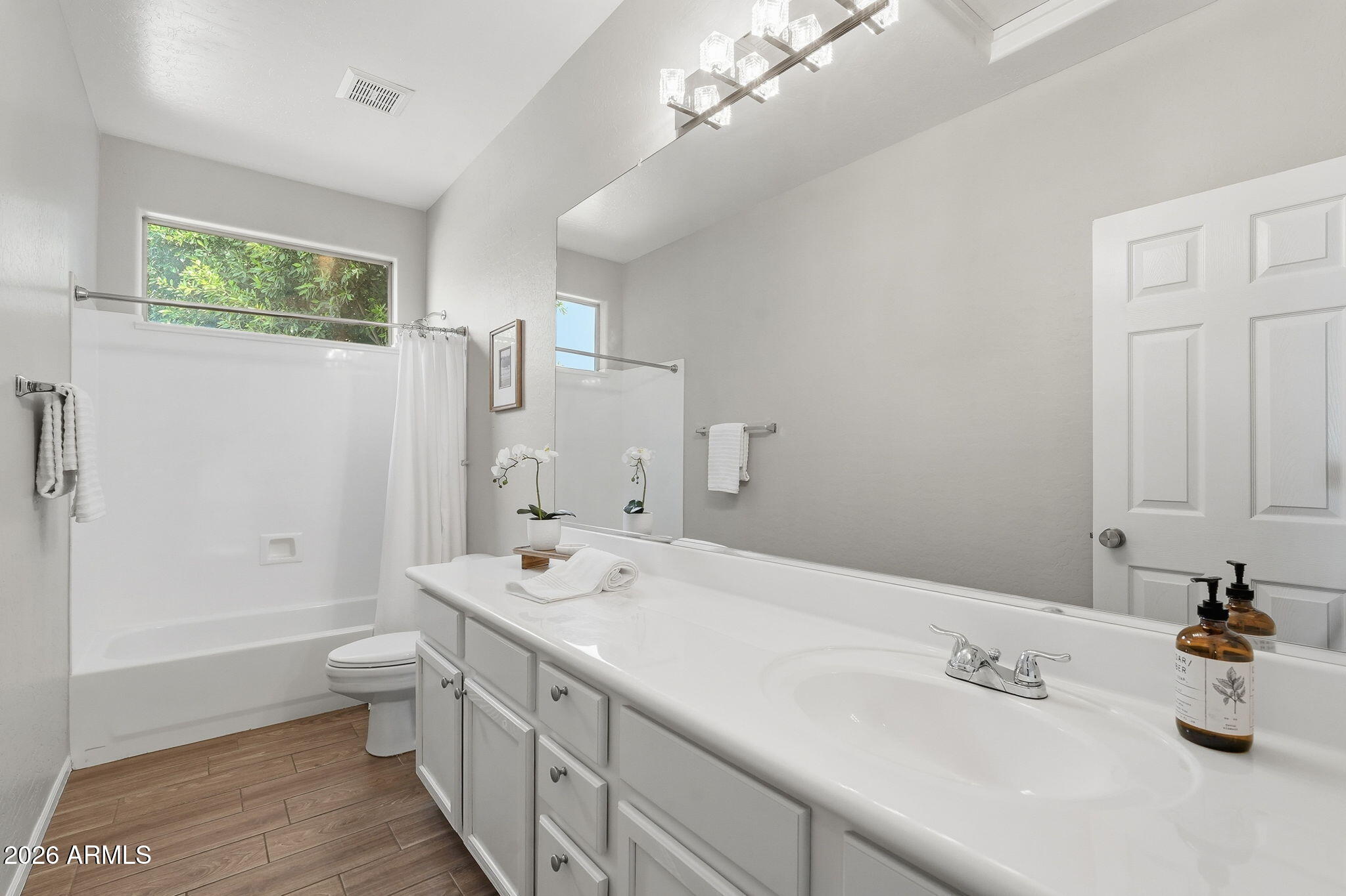 VAL VISTA MEADOWS - Residential