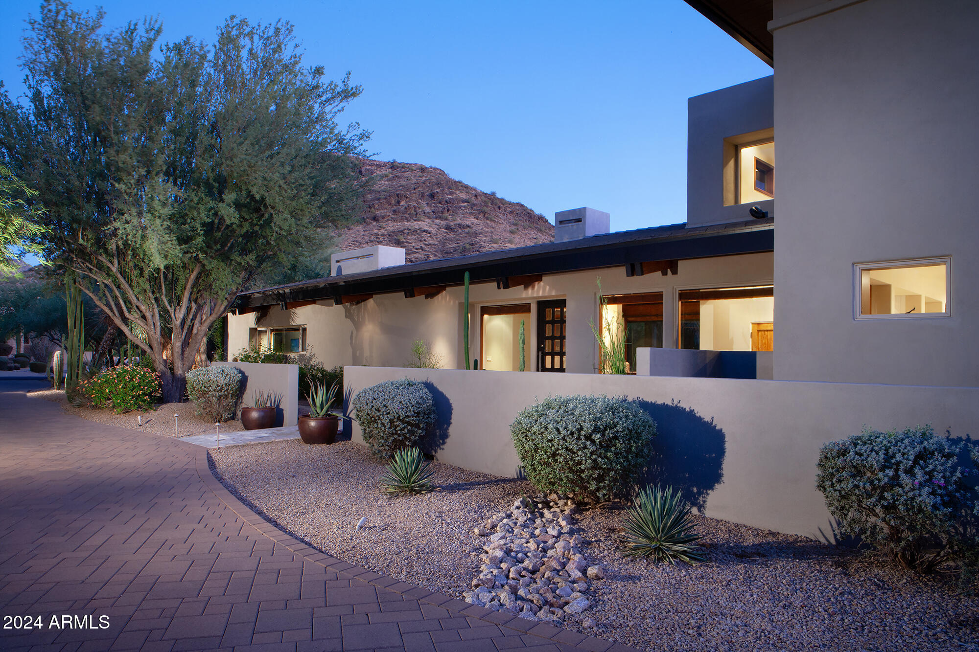 PINNACLE PEAK HEIGHTS 5 - Residential