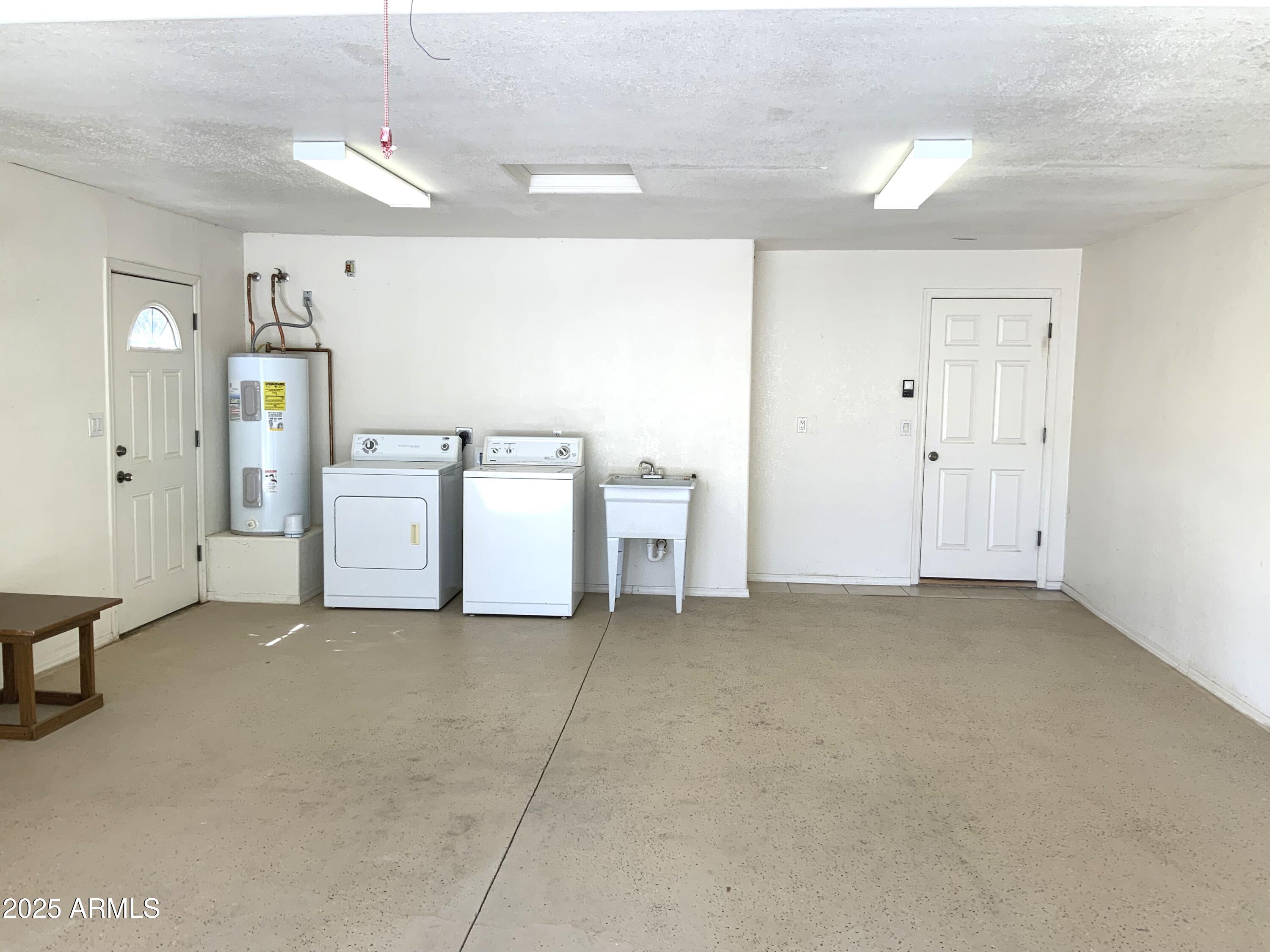 GLEN ILAH EXTENSION UNIT 2 - Residential