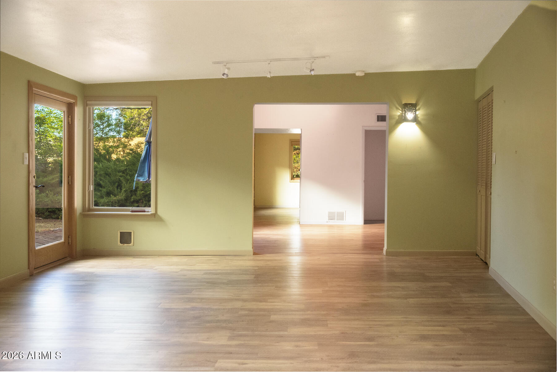 Oak Shadows - Residential