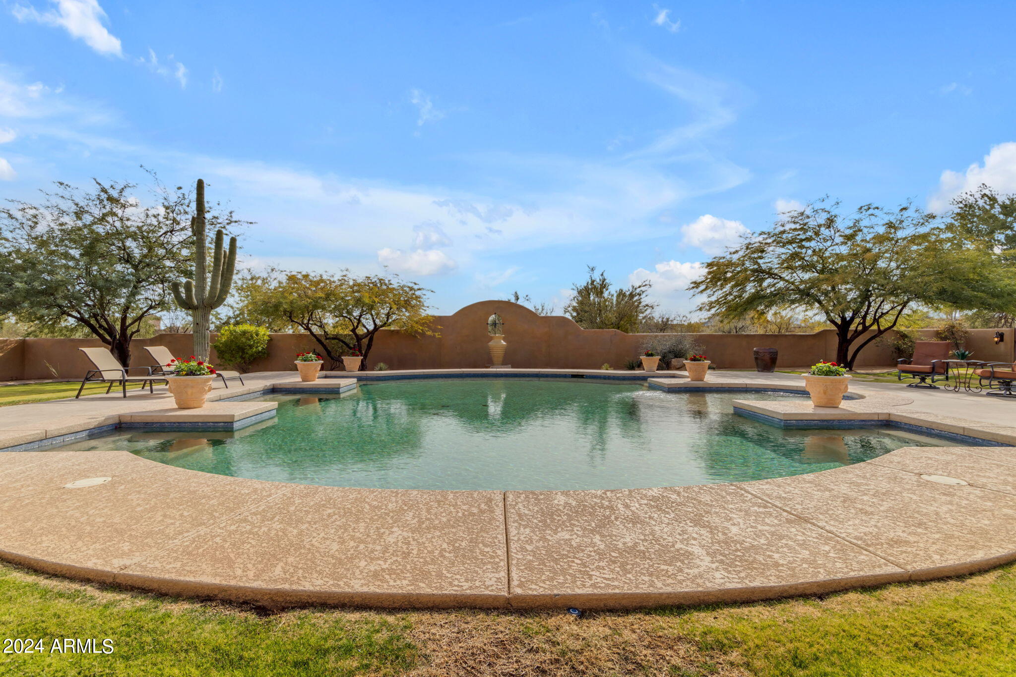 No HOA - Residential