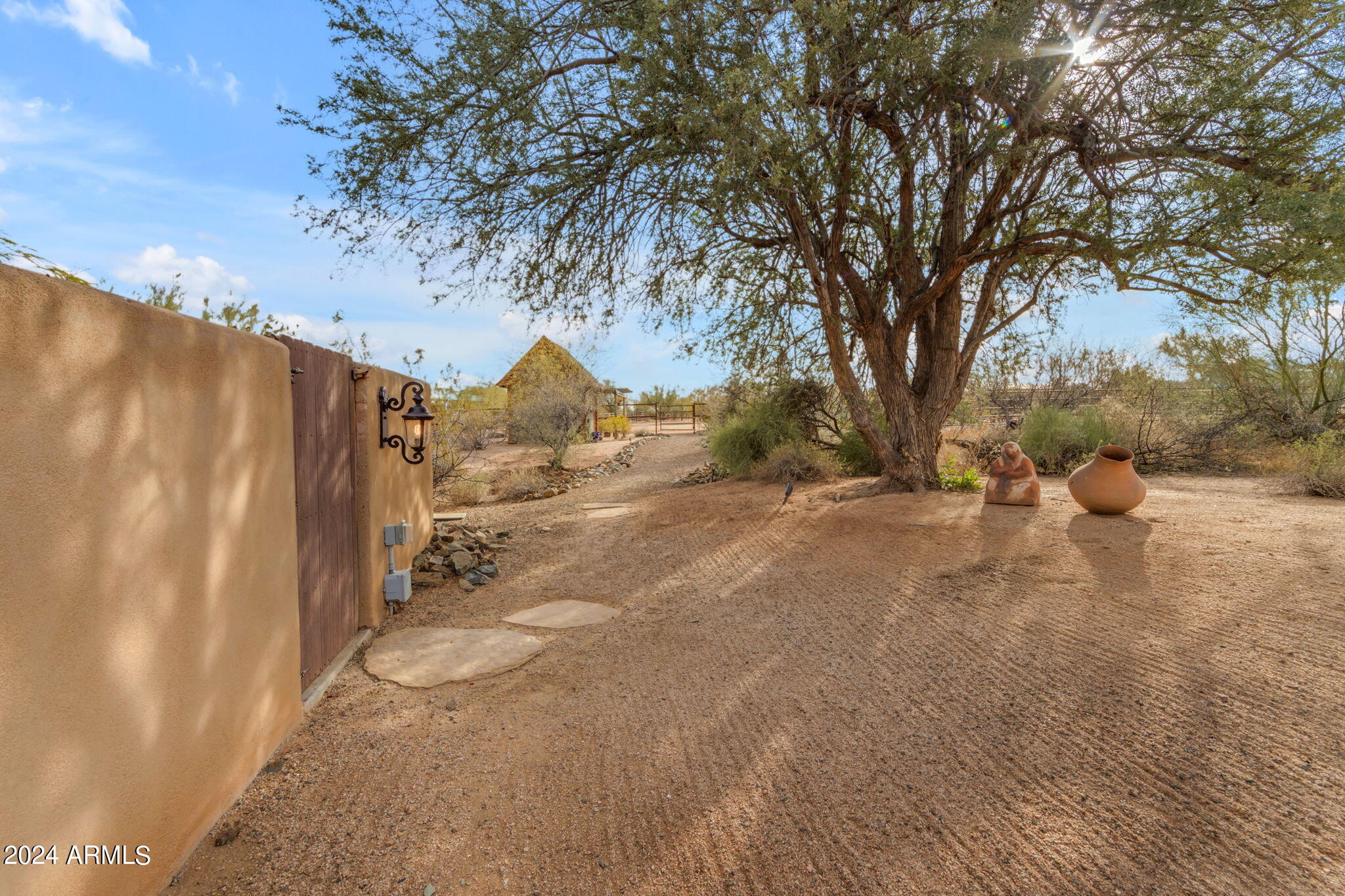 No HOA - Residential