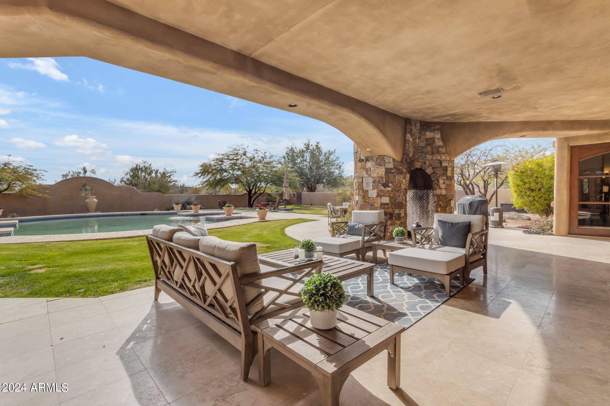 No HOA - Residential