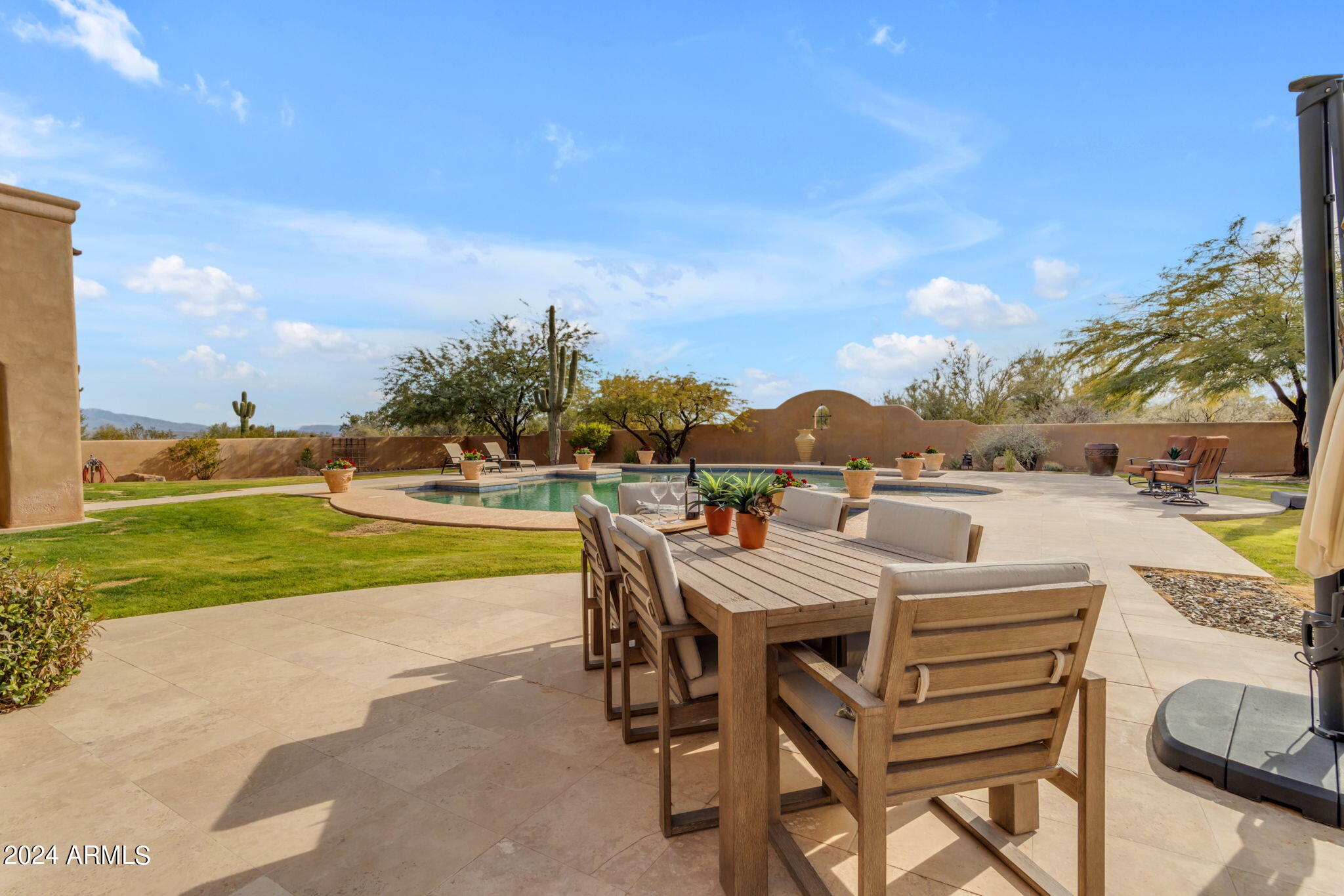 No HOA - Residential