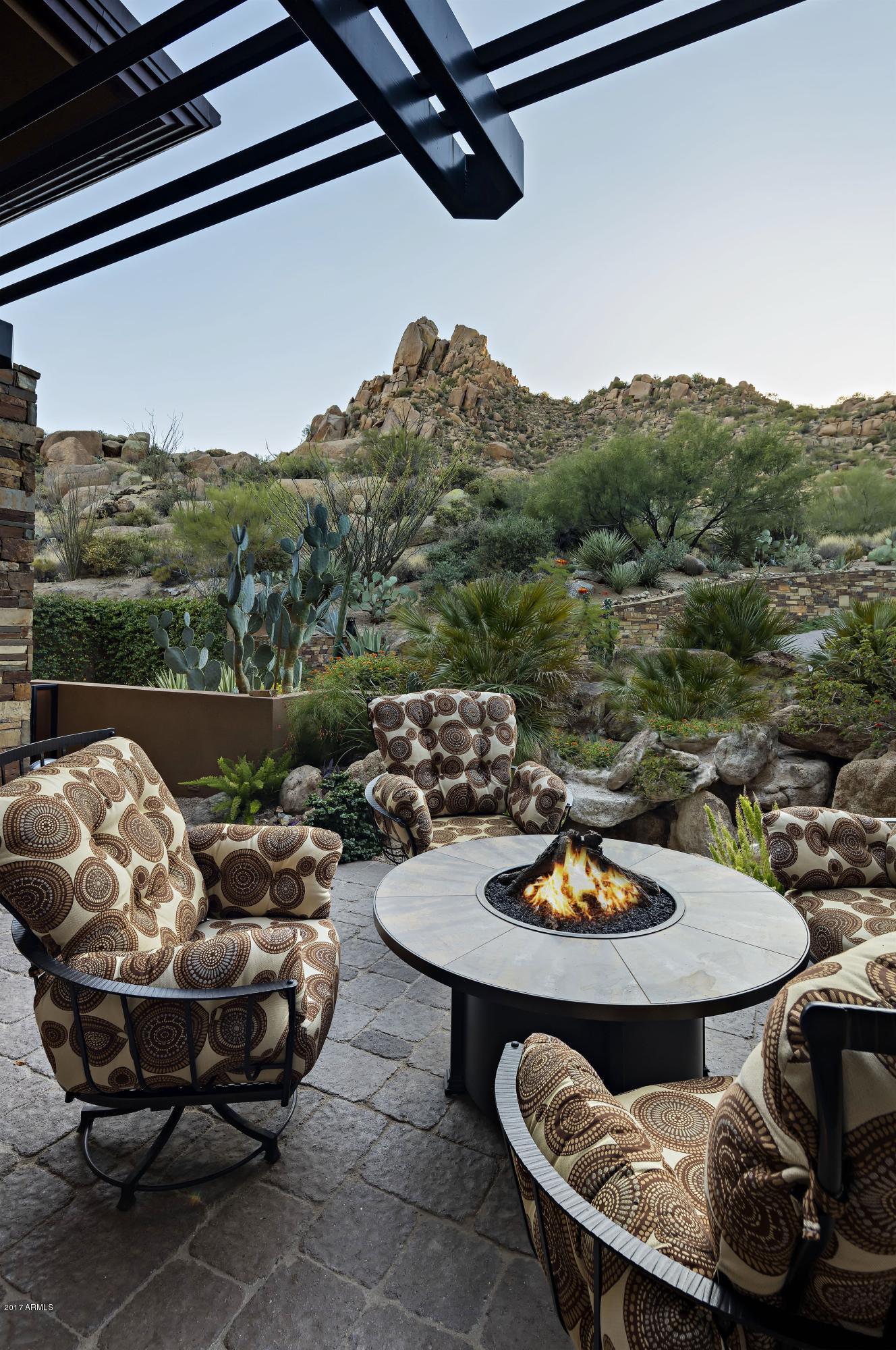 Estancia - Residential