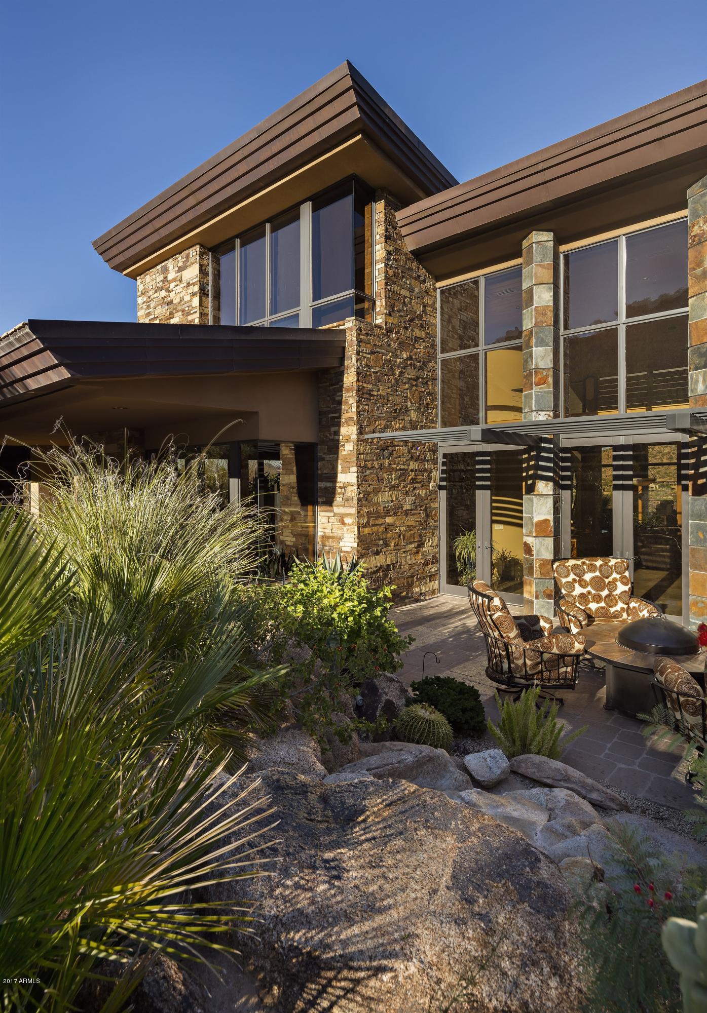Estancia - Residential