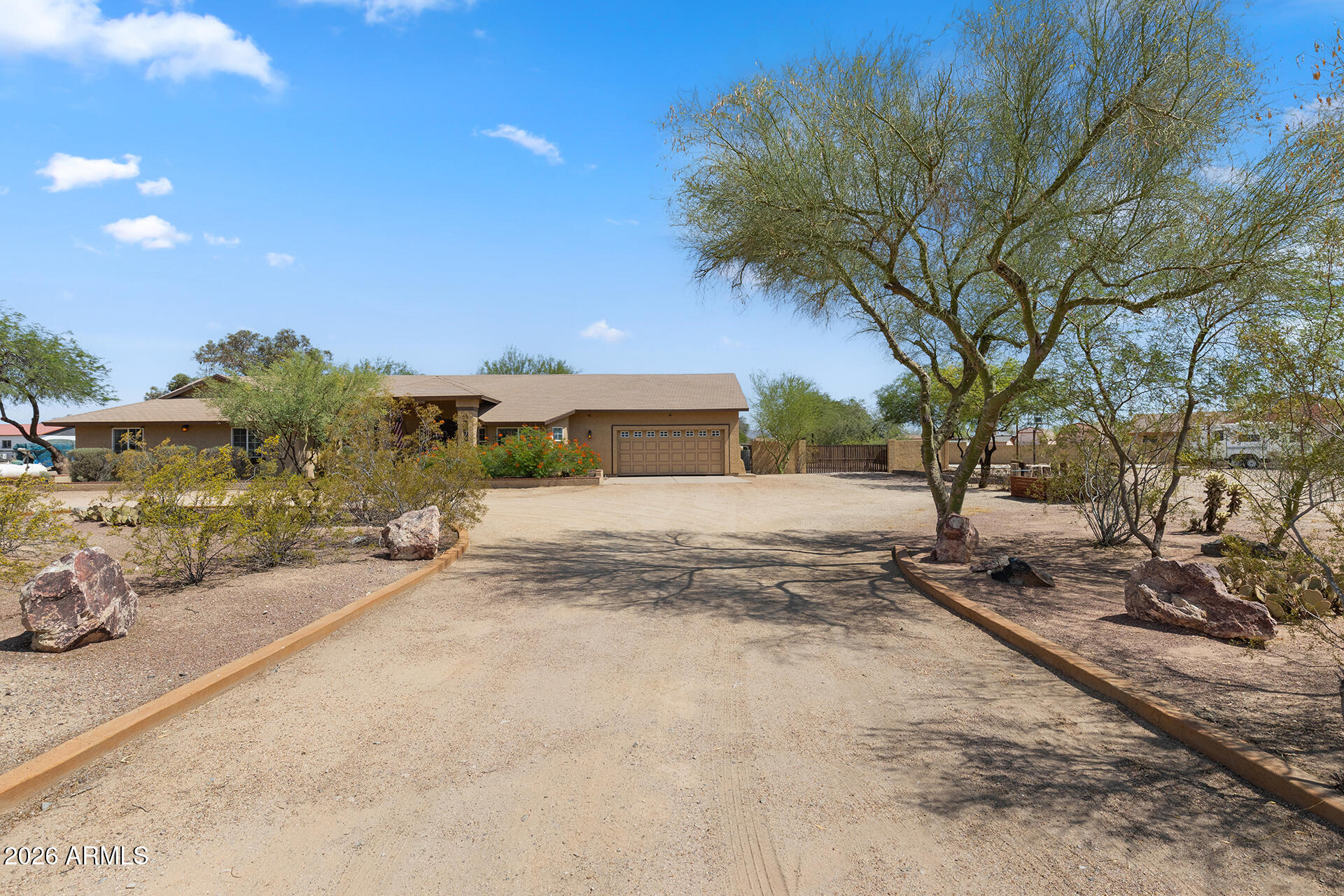 PHOENIX SKYLINE WEST ONE - Residential