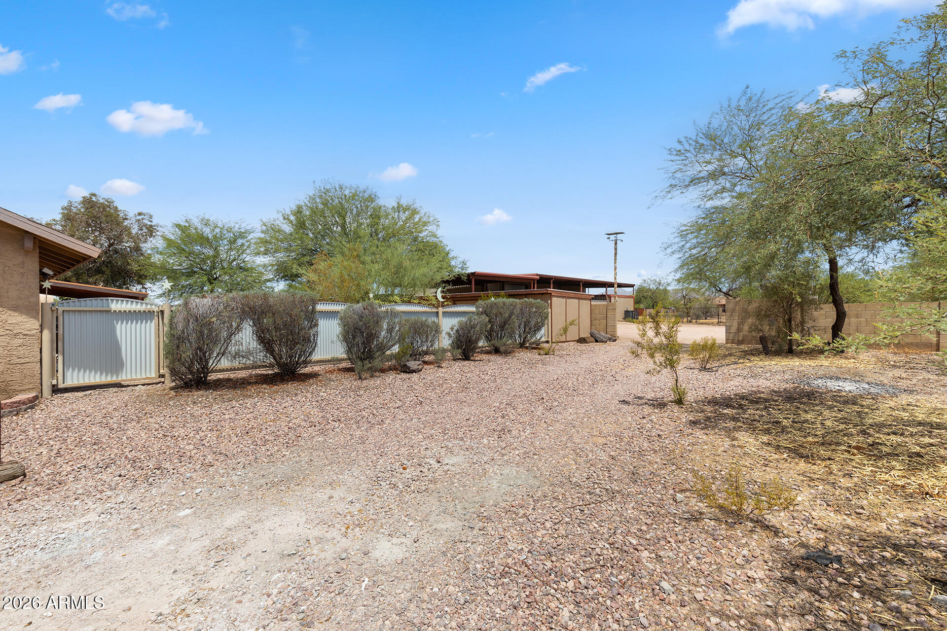 PHOENIX SKYLINE WEST ONE - Residential