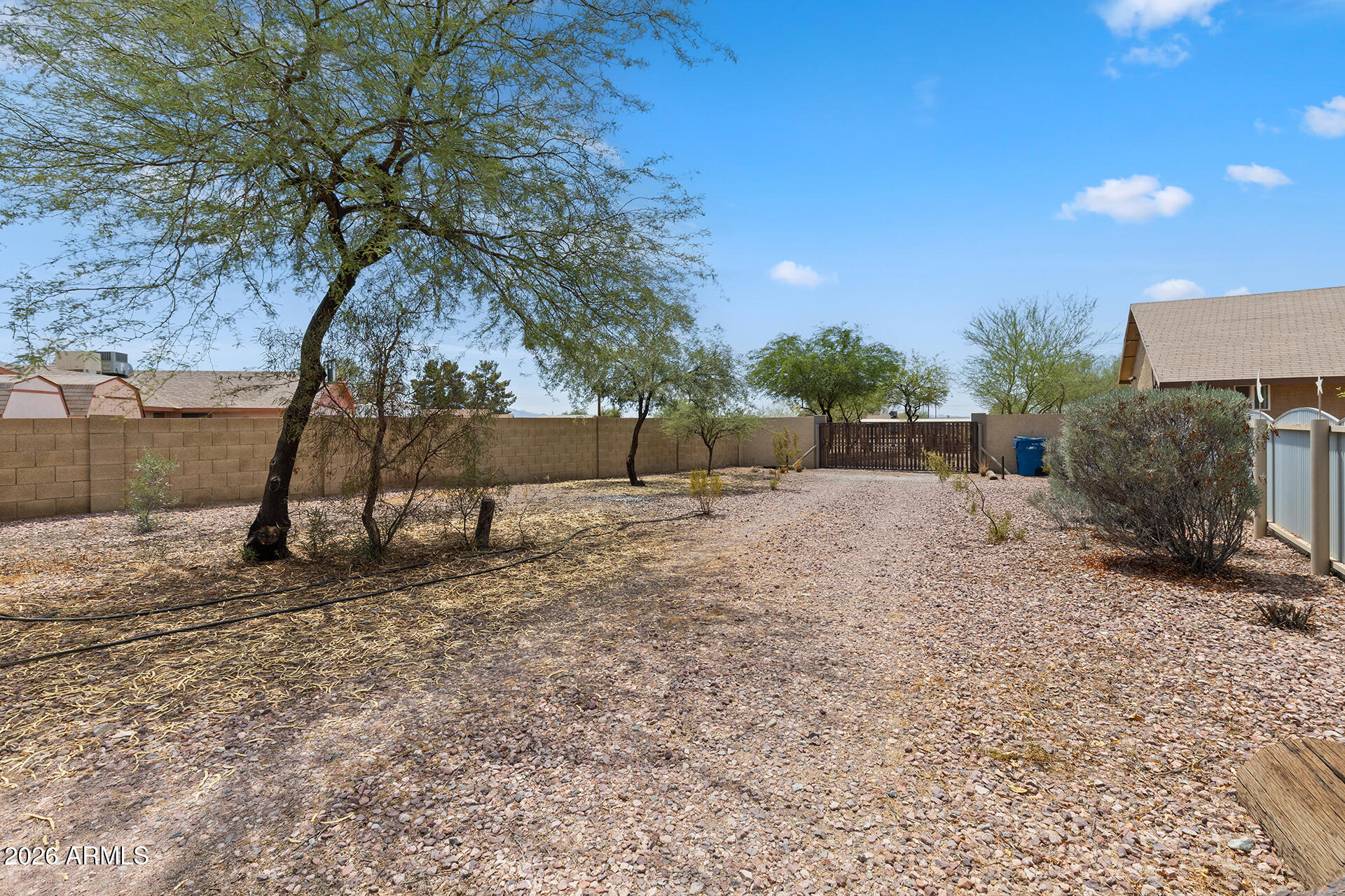 PHOENIX SKYLINE WEST ONE - Residential